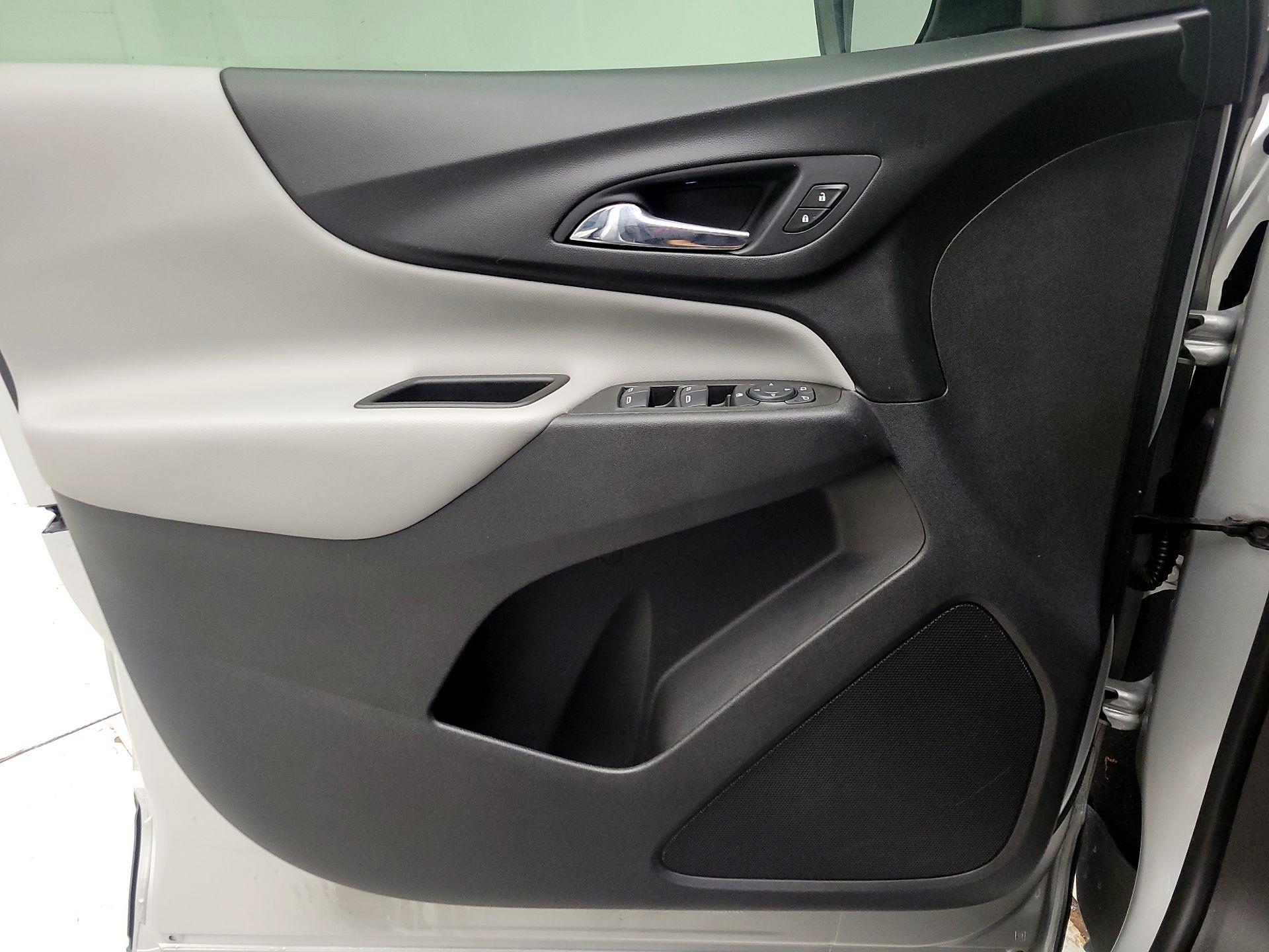 Thumbnail: 2021 Chevrolet Equinox - 12
