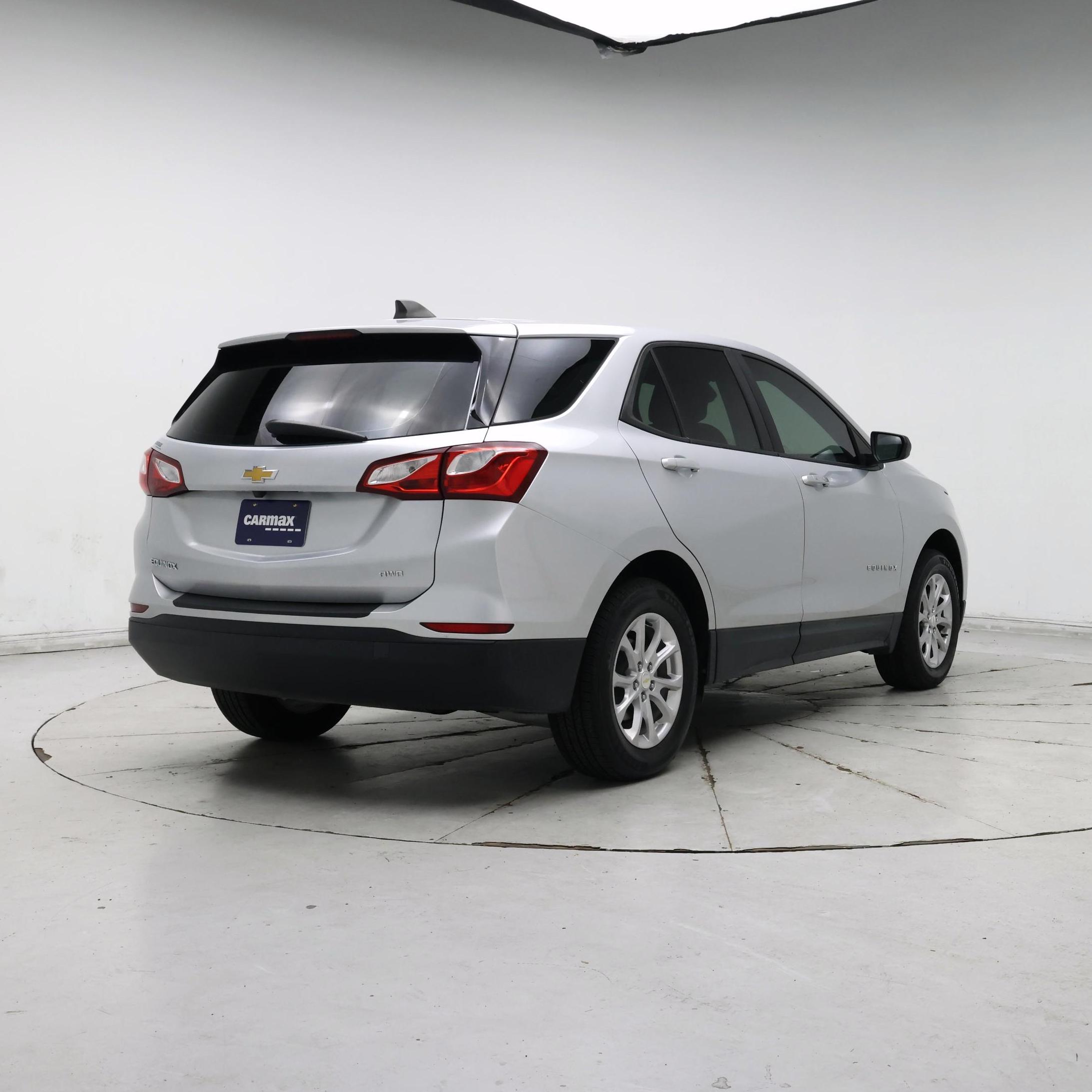 Thumbnail: 2021 Chevrolet Equinox - 8