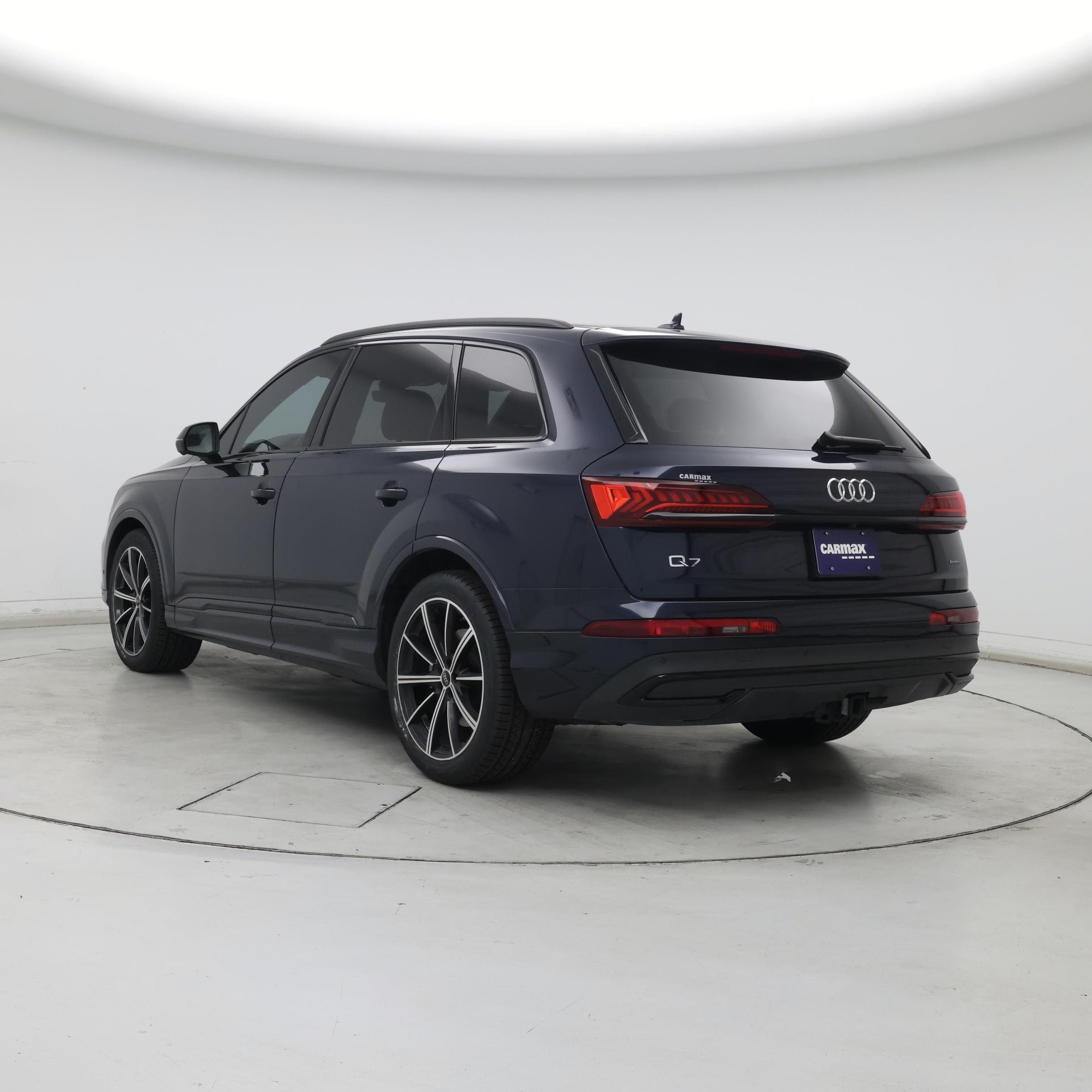 Thumbnail: 2023 Audi Q7 - 2