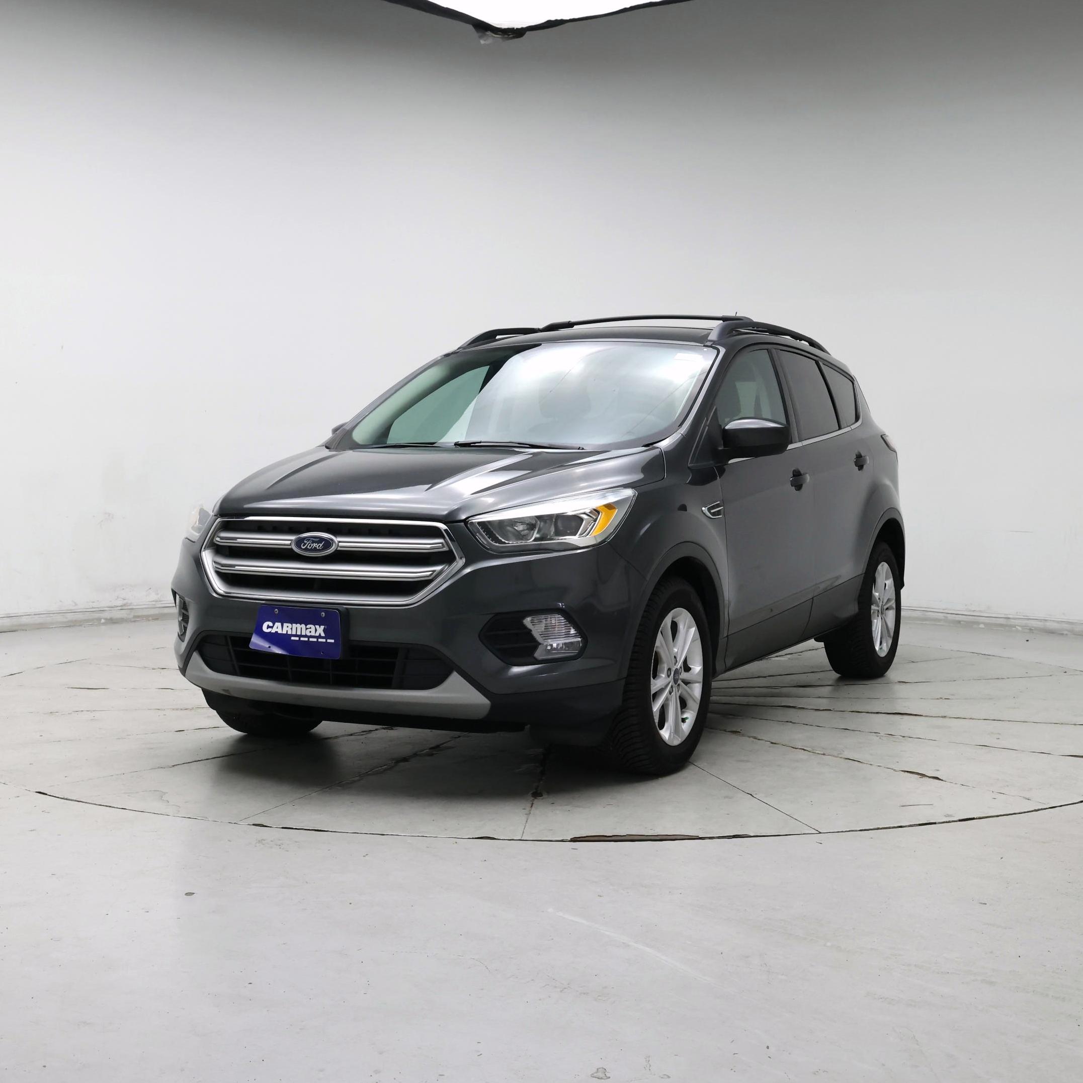 Thumbnail: 2017 Ford Escape - 4