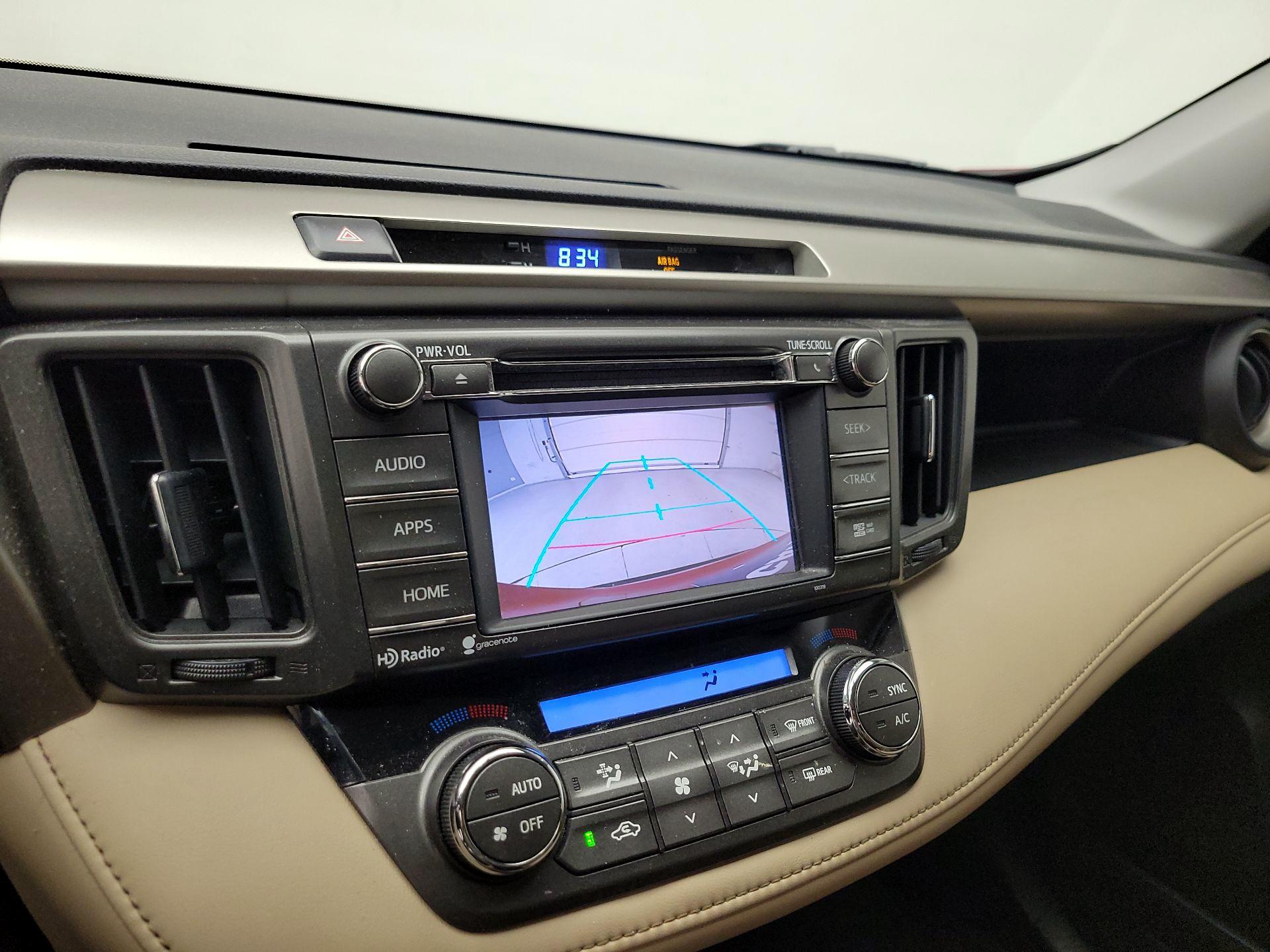Thumbnail: 2014 Toyota RAV4 - 15