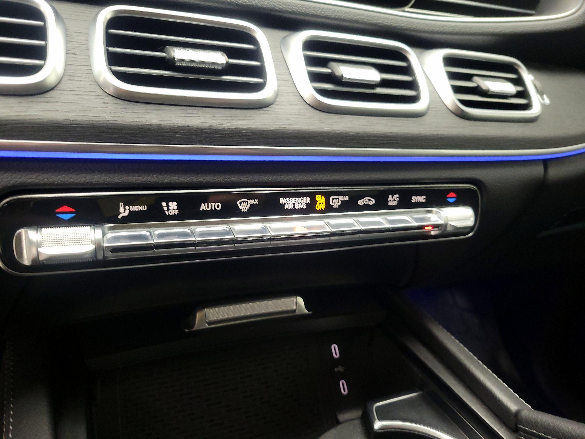 Thumbnail: 2025 Mercedes-Benz GLE - 17