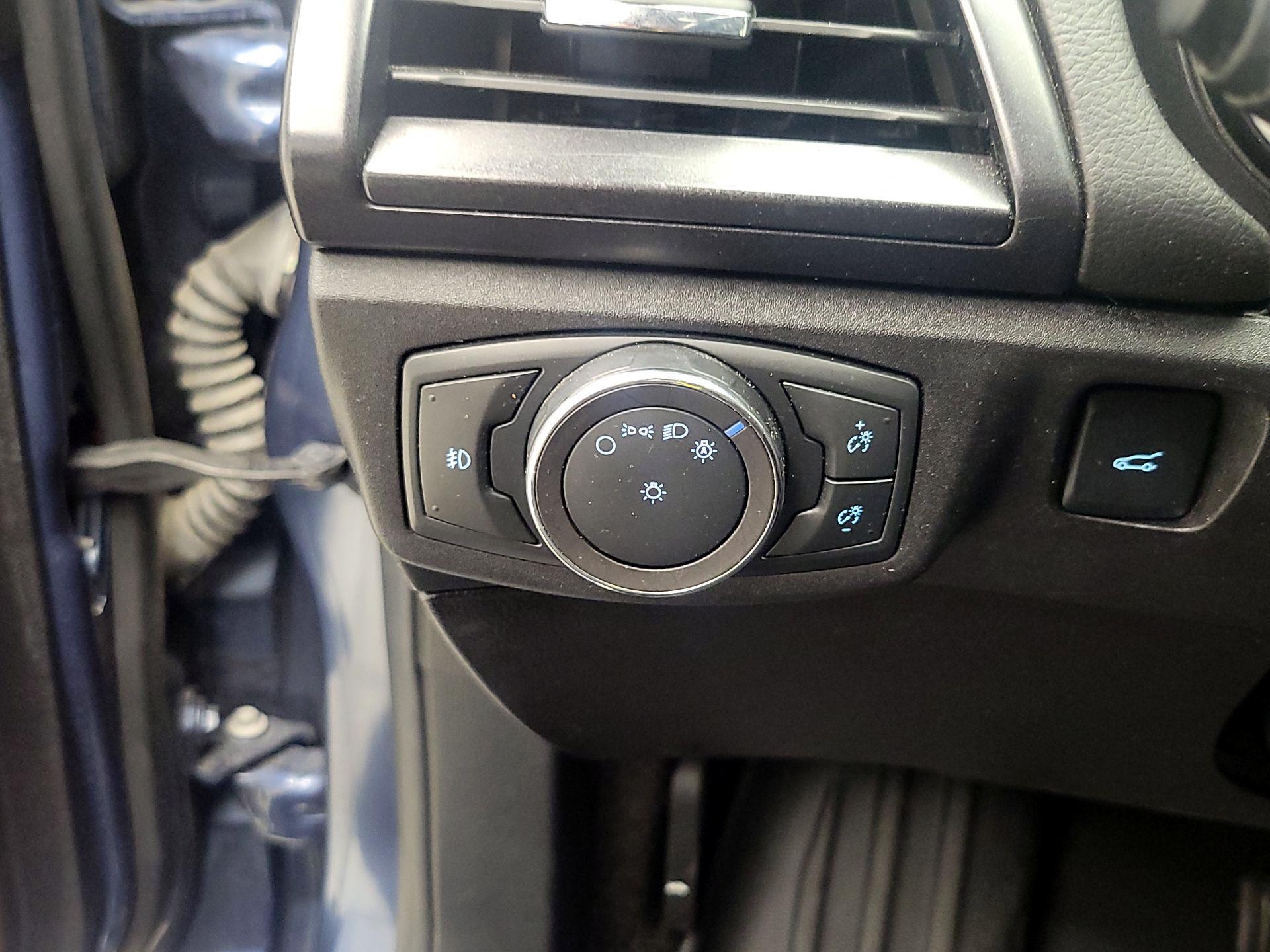 Thumbnail: 2019 Ford Fusion - 13