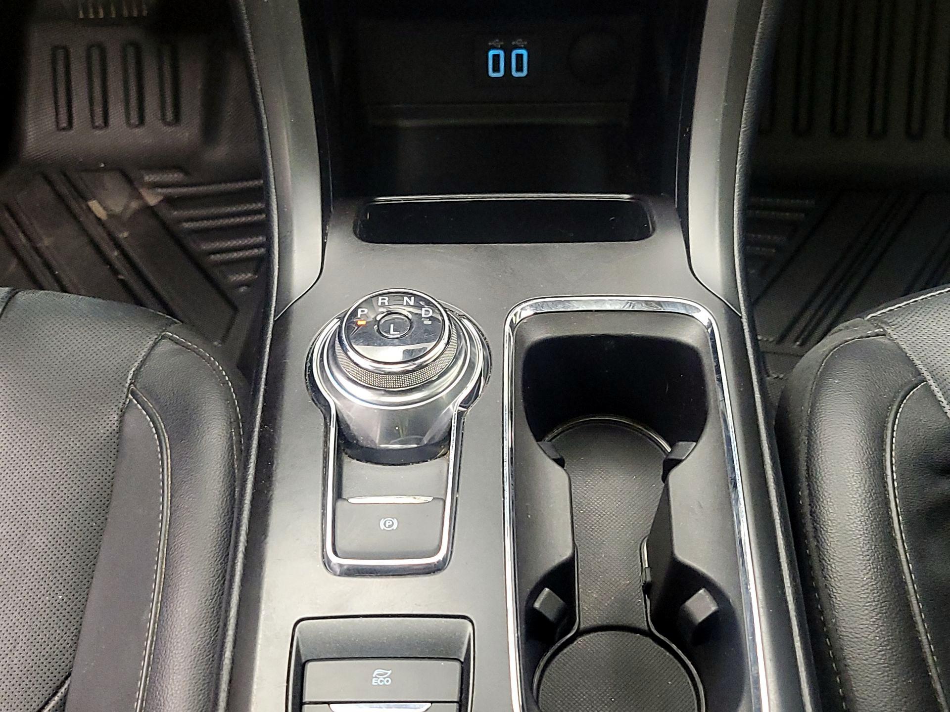 Thumbnail: 2019 Ford Fusion - 18