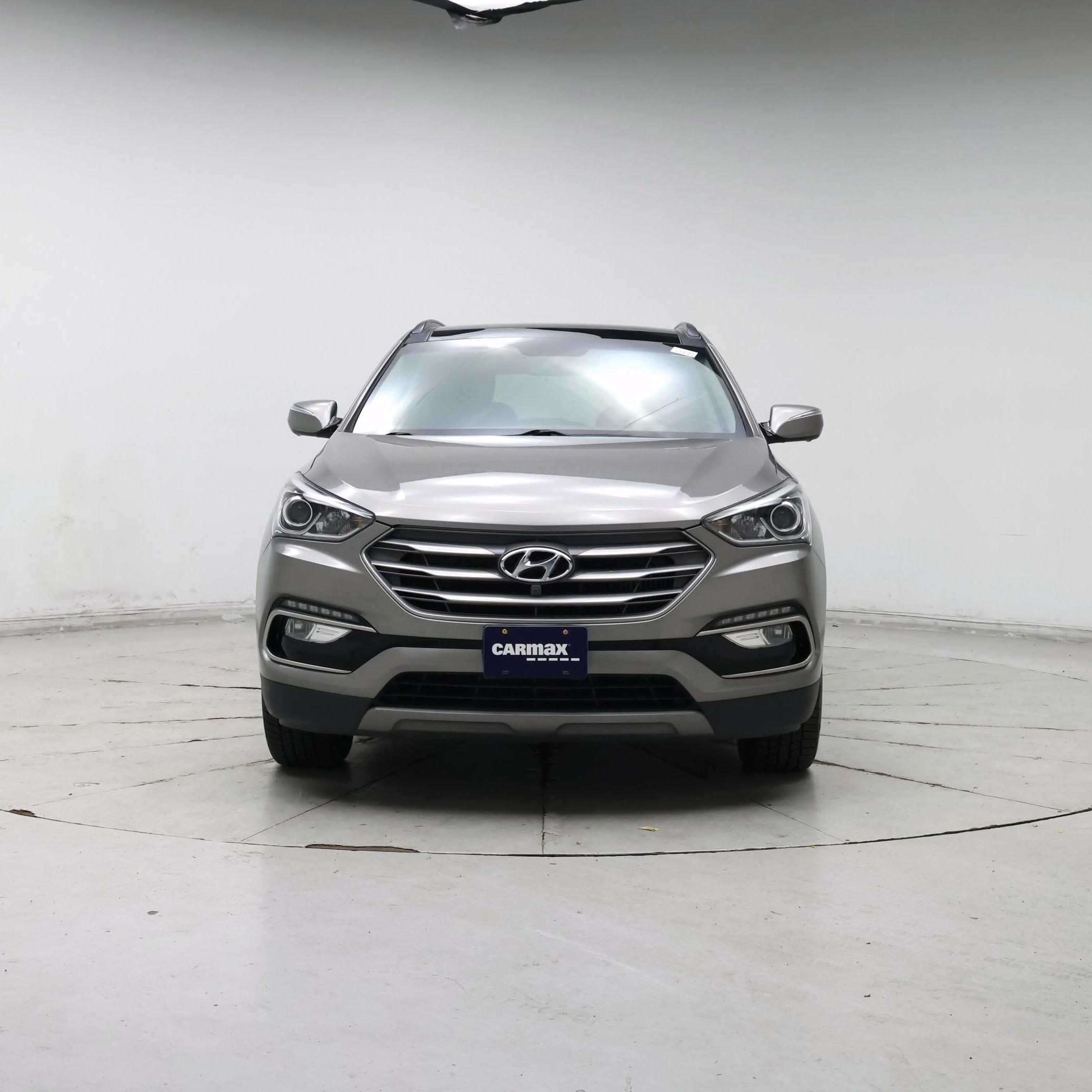 Thumbnail: 2017 Hyundai Santa Fe - 5