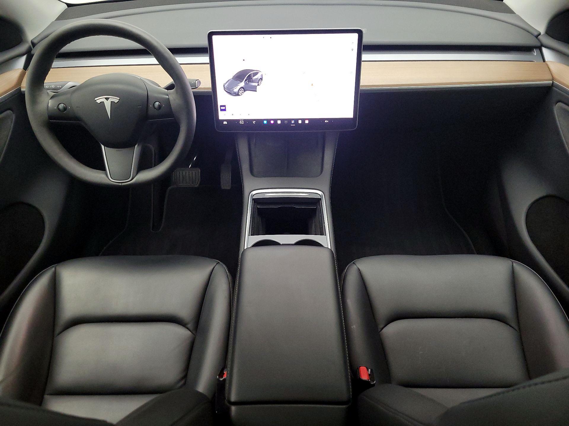 Thumbnail: 2023 Tesla Model Y - 9