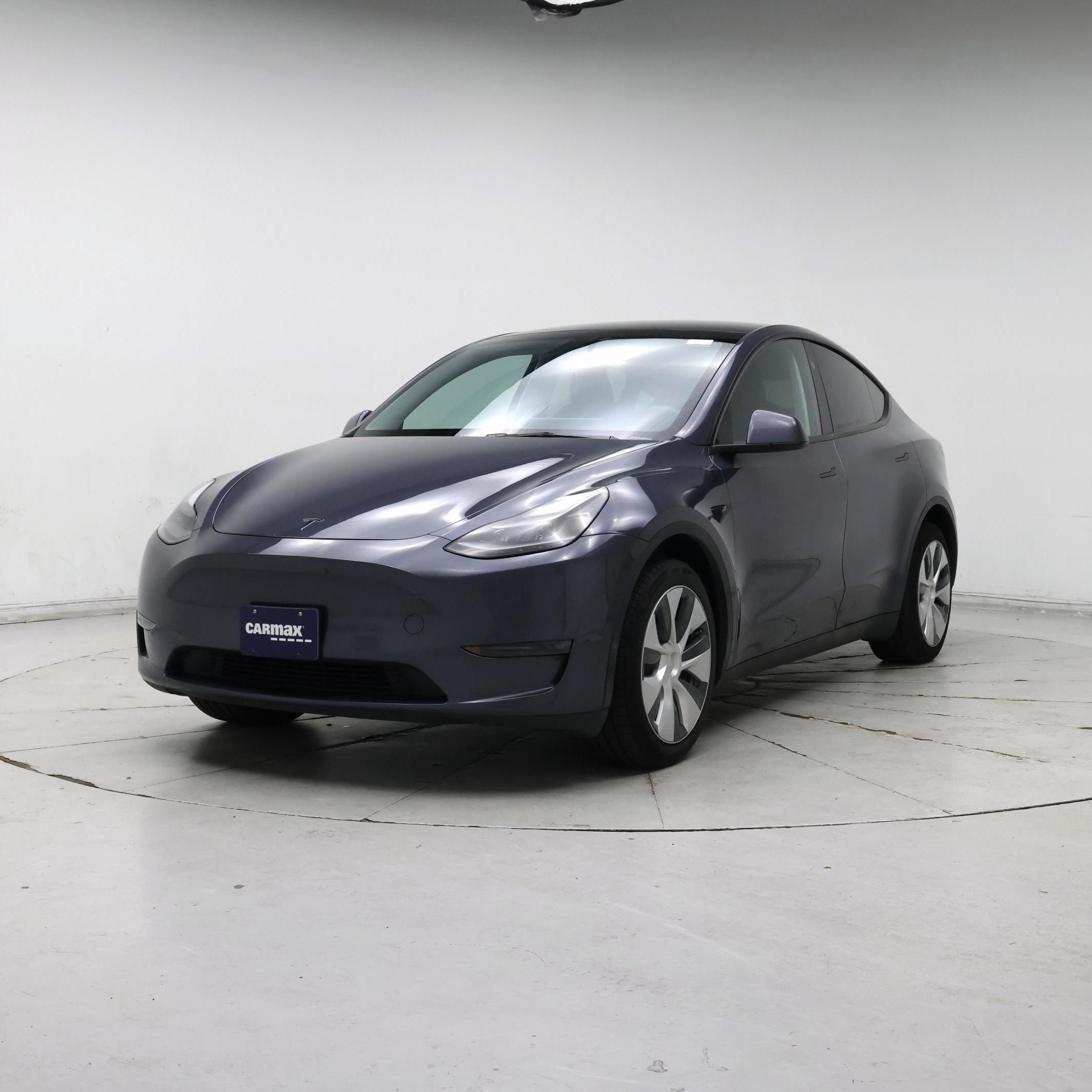Thumbnail: 2023 Tesla Model Y - 4
