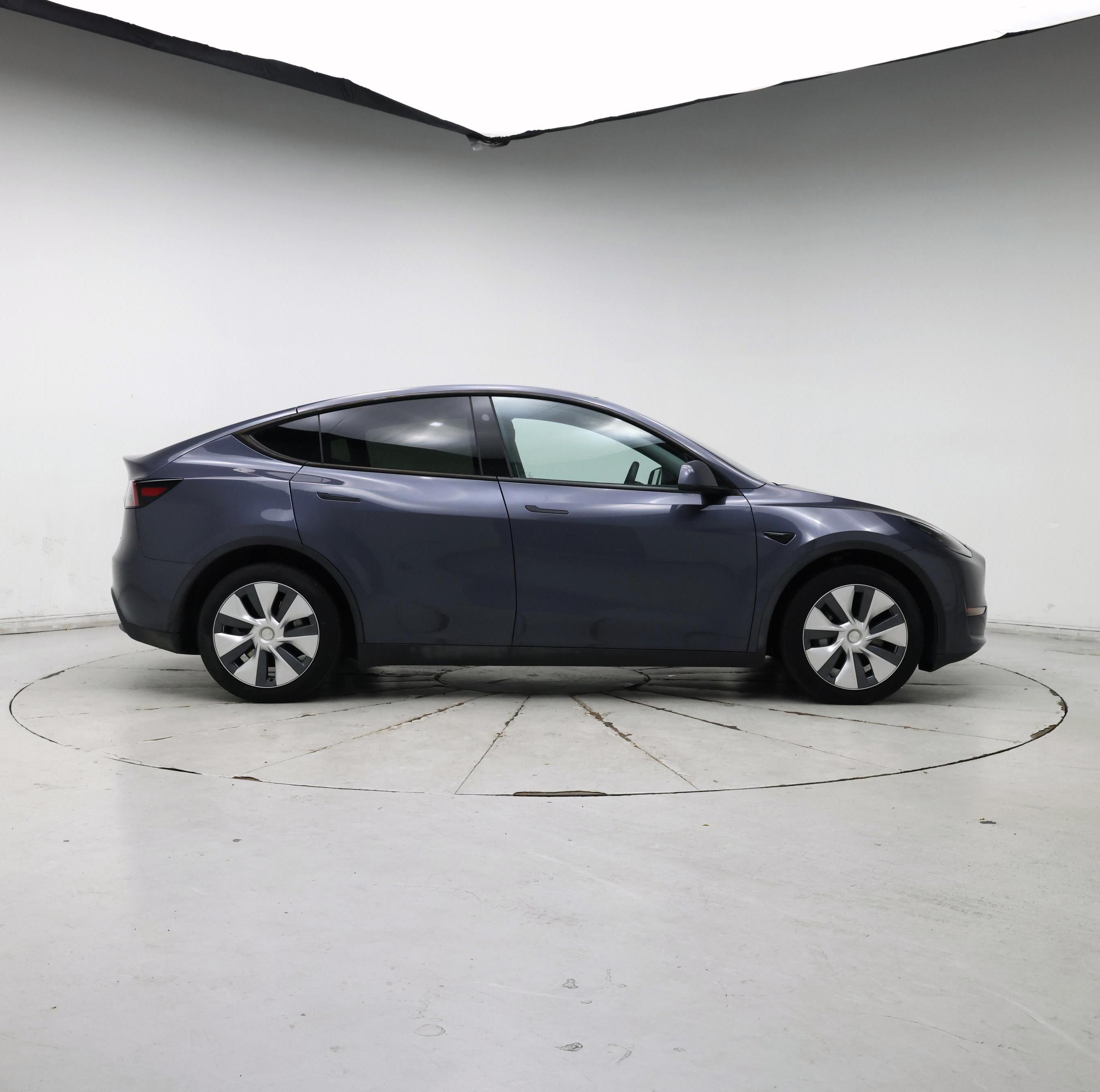 Thumbnail: 2023 Tesla Model Y - 7