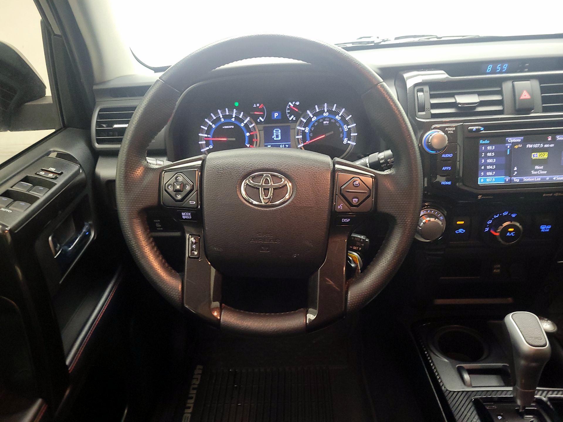 Thumbnail: 2019 Toyota 4Runner - 10
