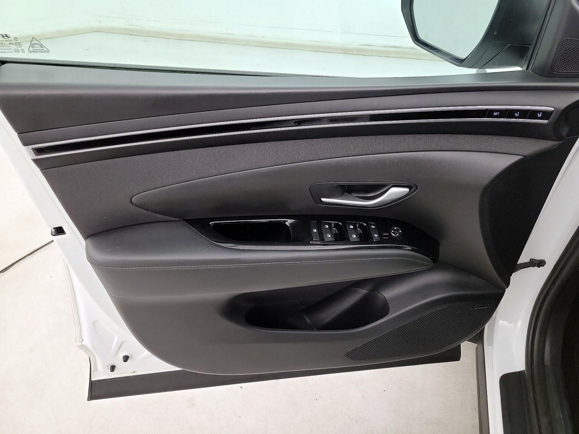 Thumbnail: 2024 Hyundai Tucson - 12