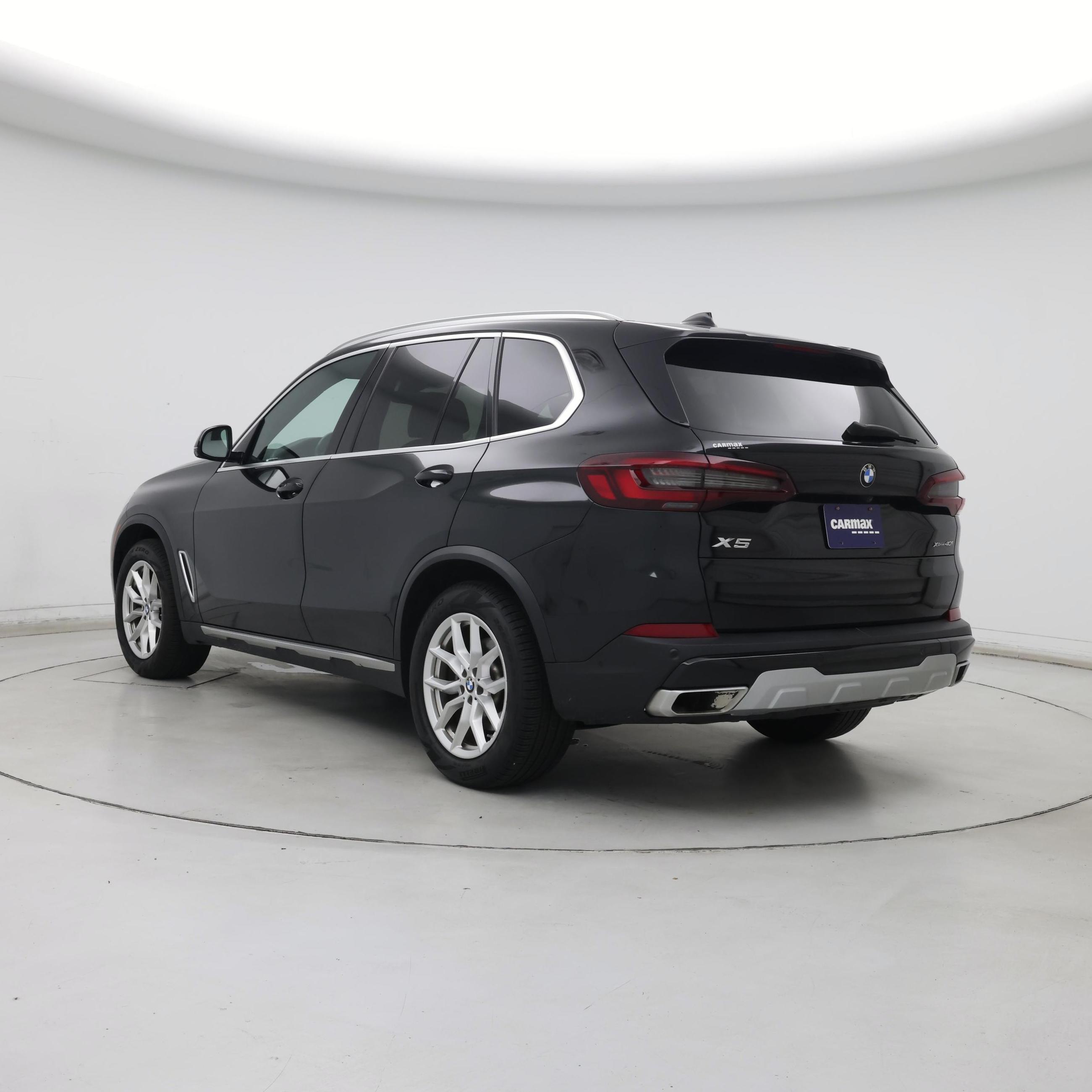 Thumbnail: 2021 BMW X5 - 2