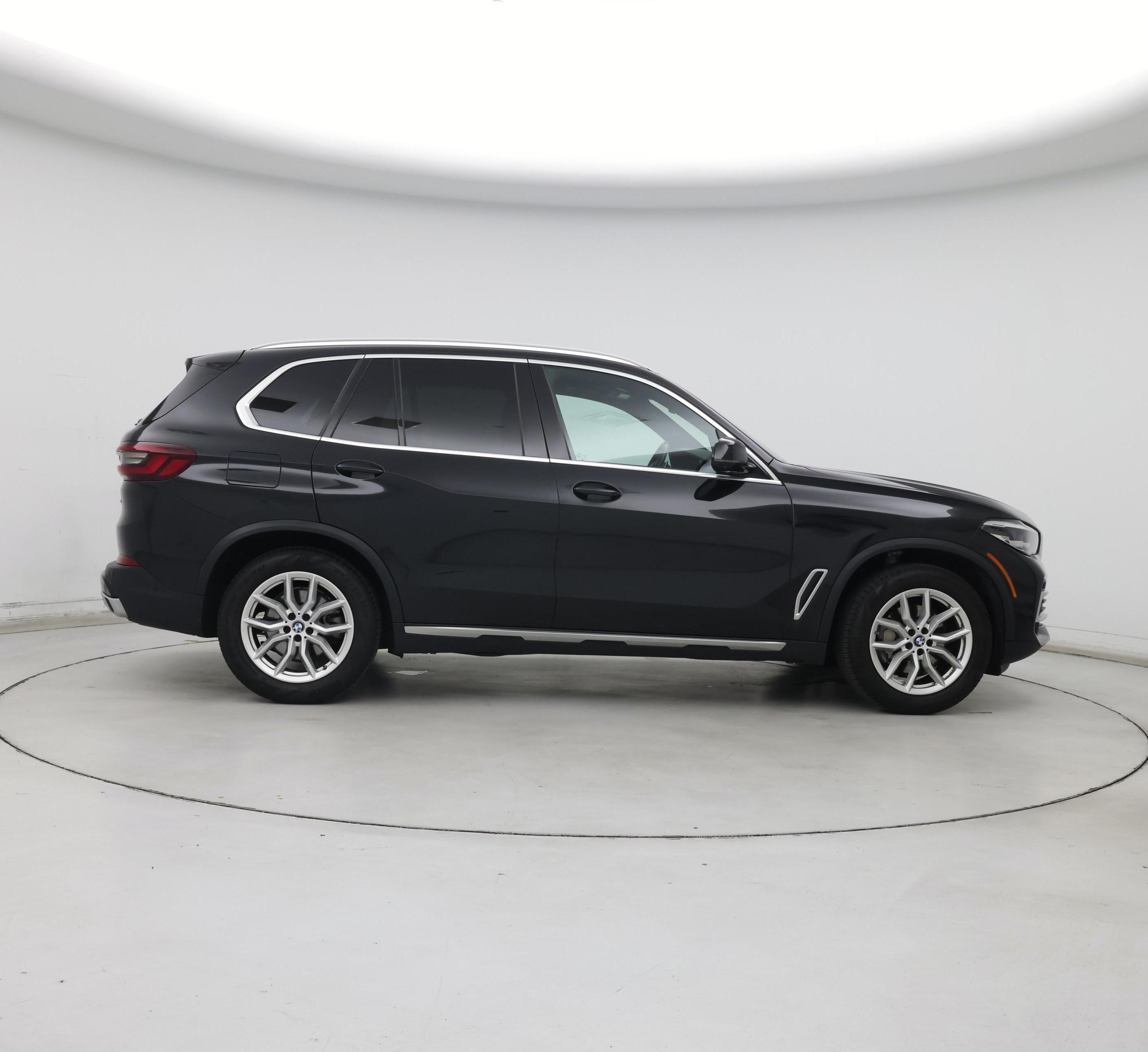 Thumbnail: 2021 BMW X5 - 7