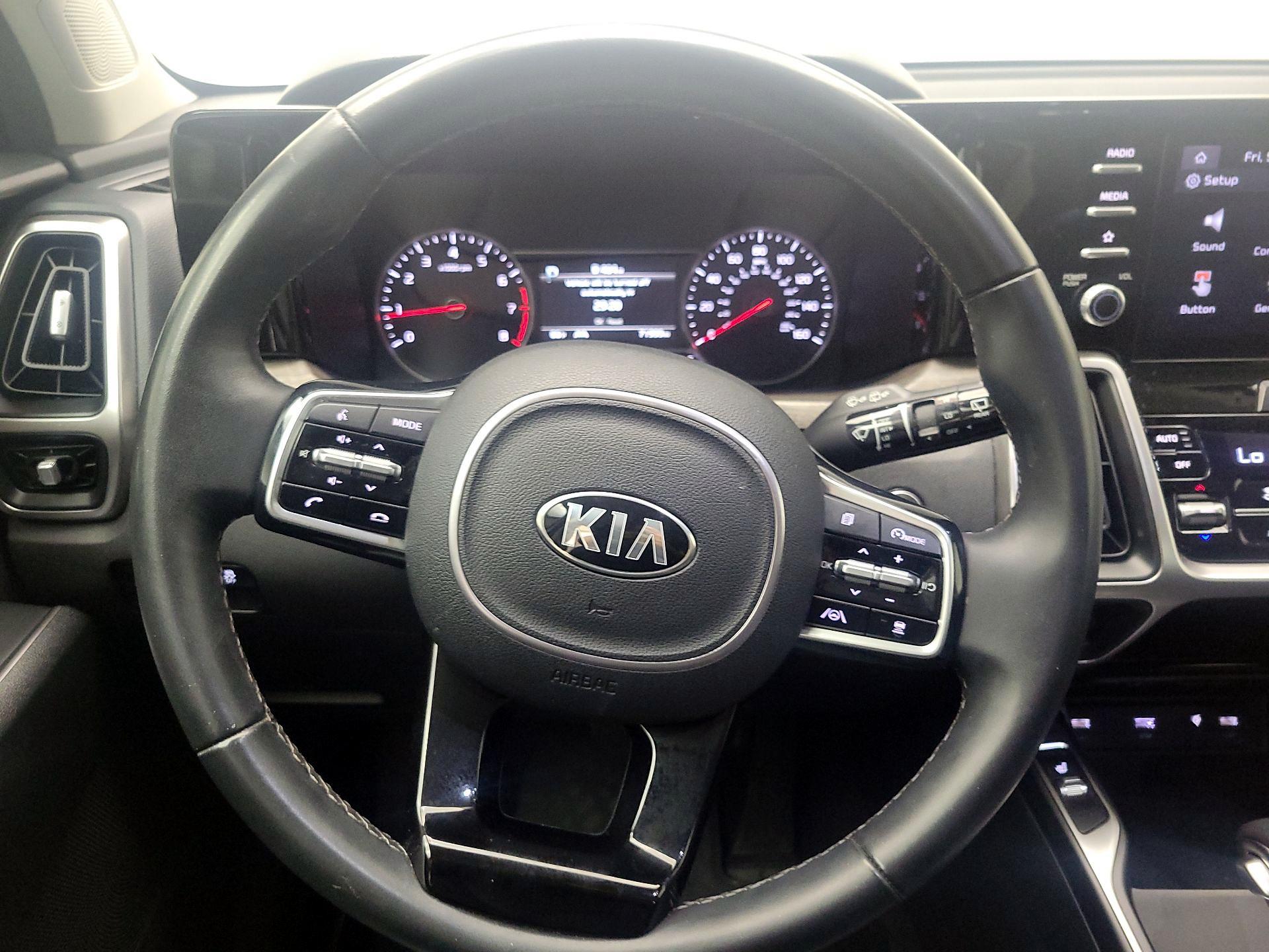 Thumbnail: 2021 Kia Sorento - 10
