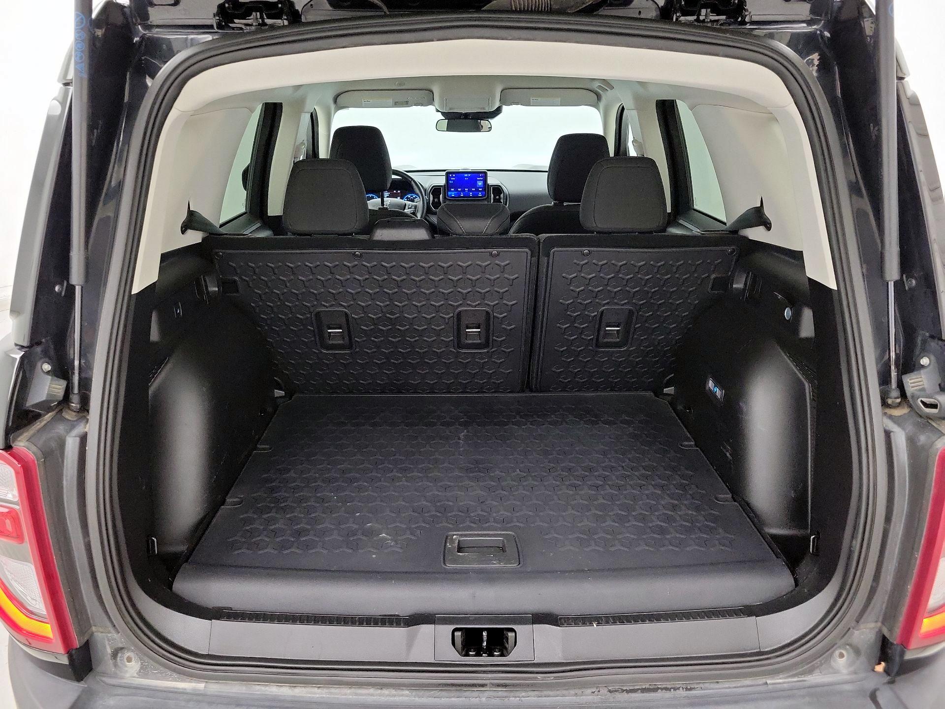 Thumbnail: 2023 Ford Bronco Sport - 20