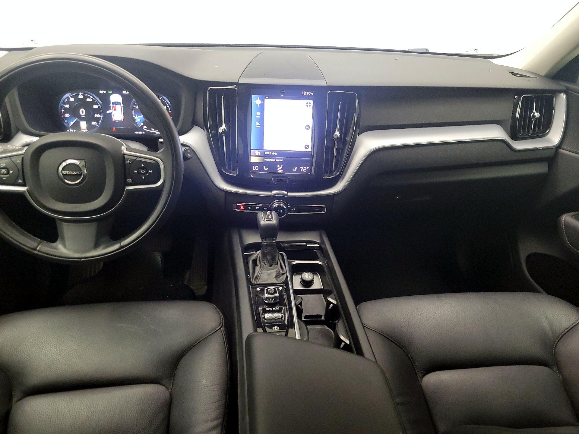 Thumbnail: 2020 Volvo XC60 - 9