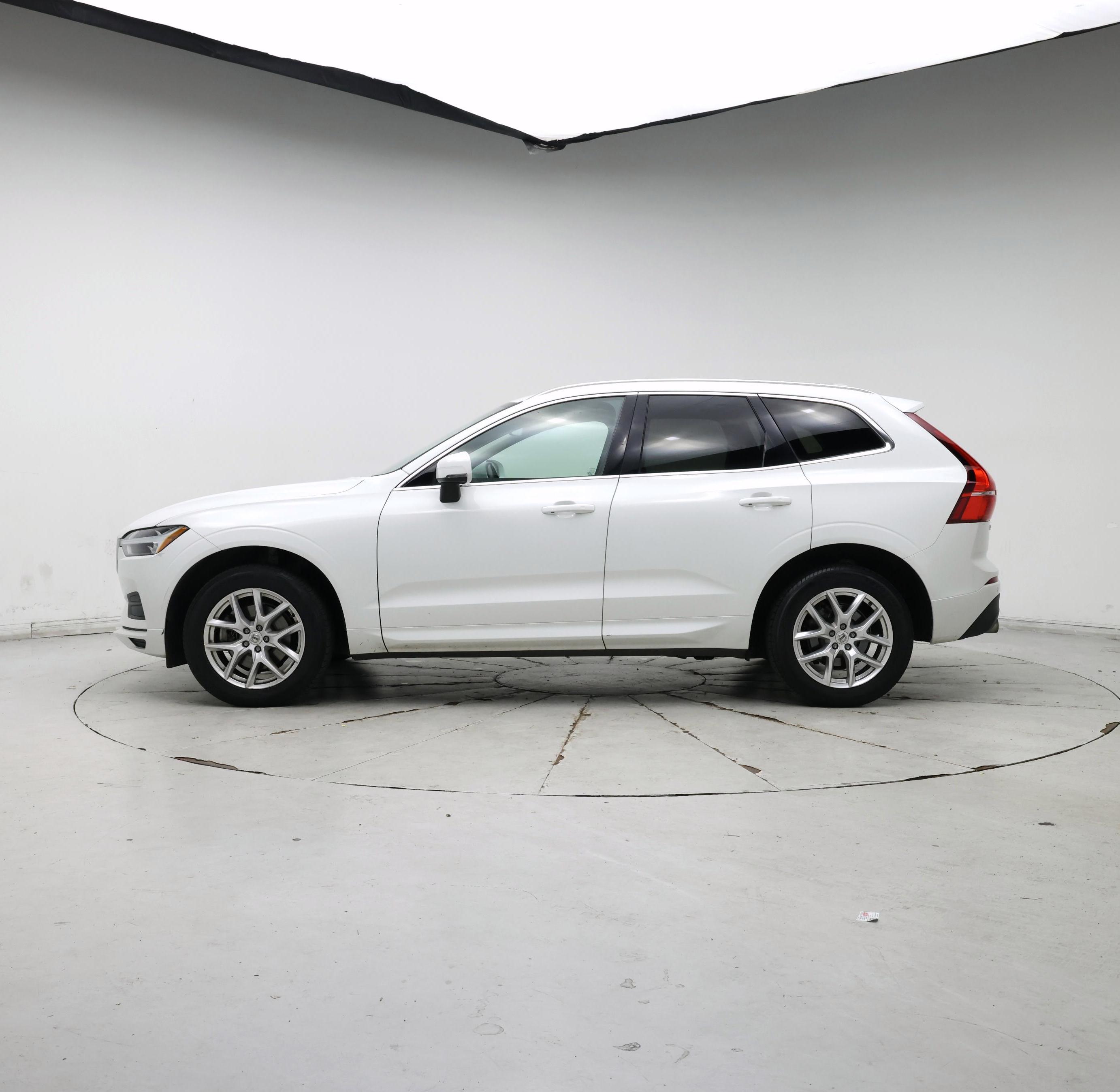 Thumbnail: 2020 Volvo XC60 - 3