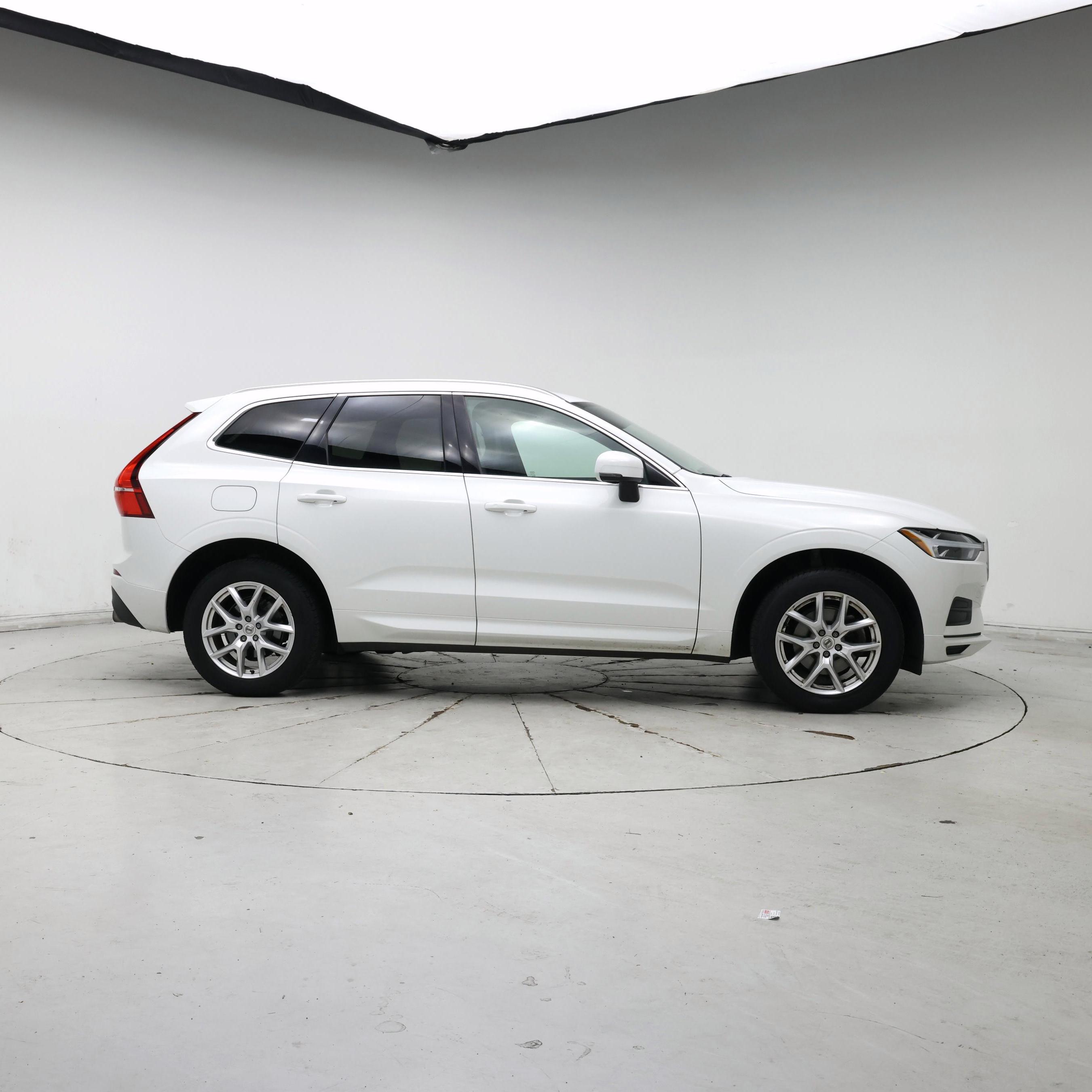 Thumbnail: 2020 Volvo XC60 - 7