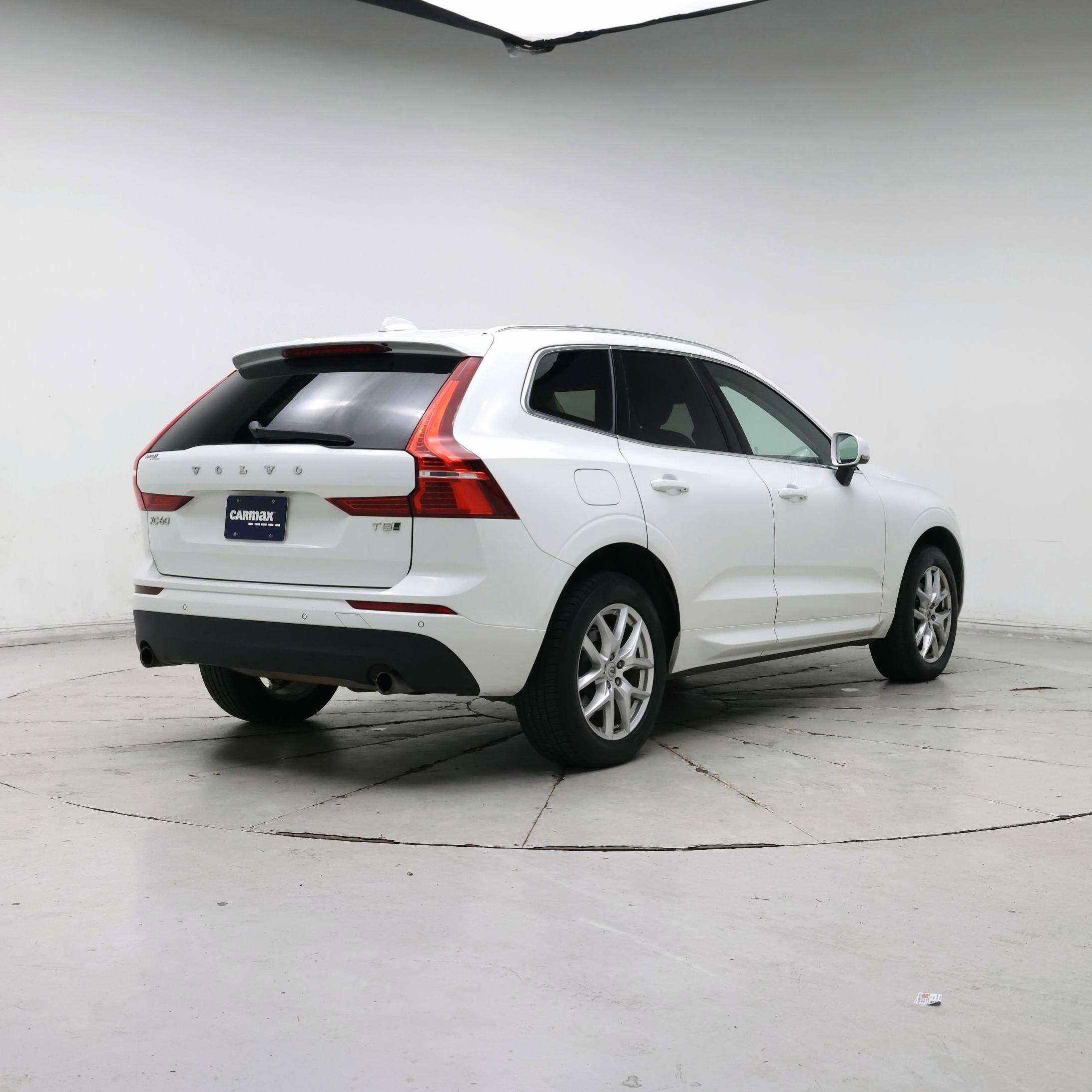 Thumbnail: 2020 Volvo XC60 - 8