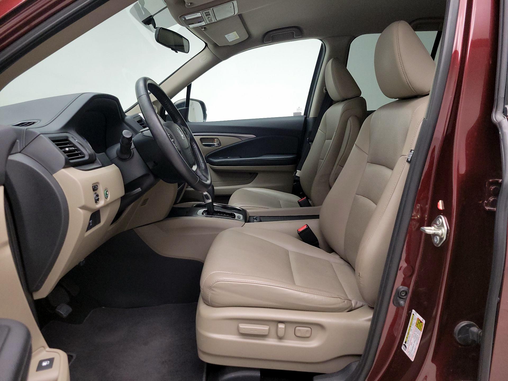 Thumbnail: 2017 Honda Ridgeline - 11
