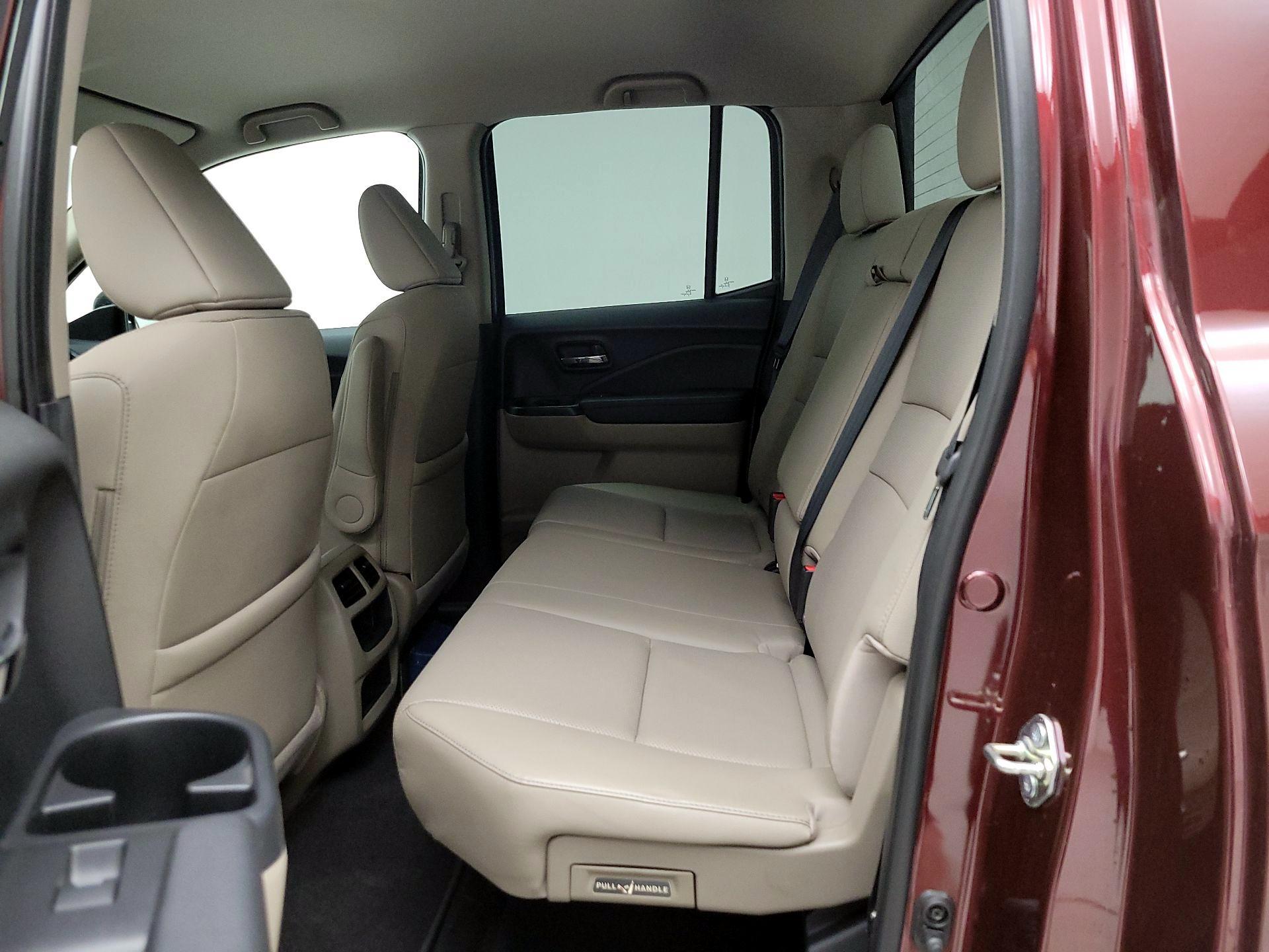 Thumbnail: 2017 Honda Ridgeline - 19