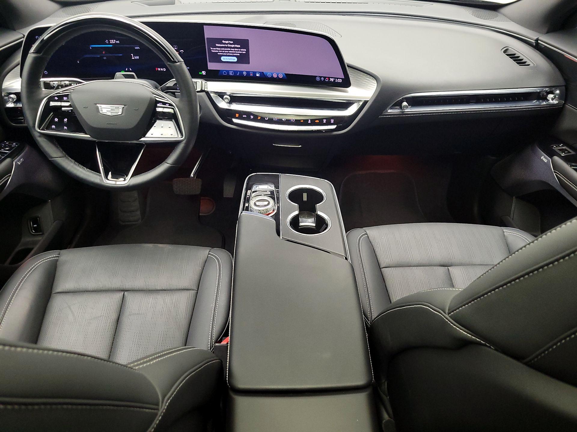 Thumbnail: 2024 Cadillac Lyriq - 9
