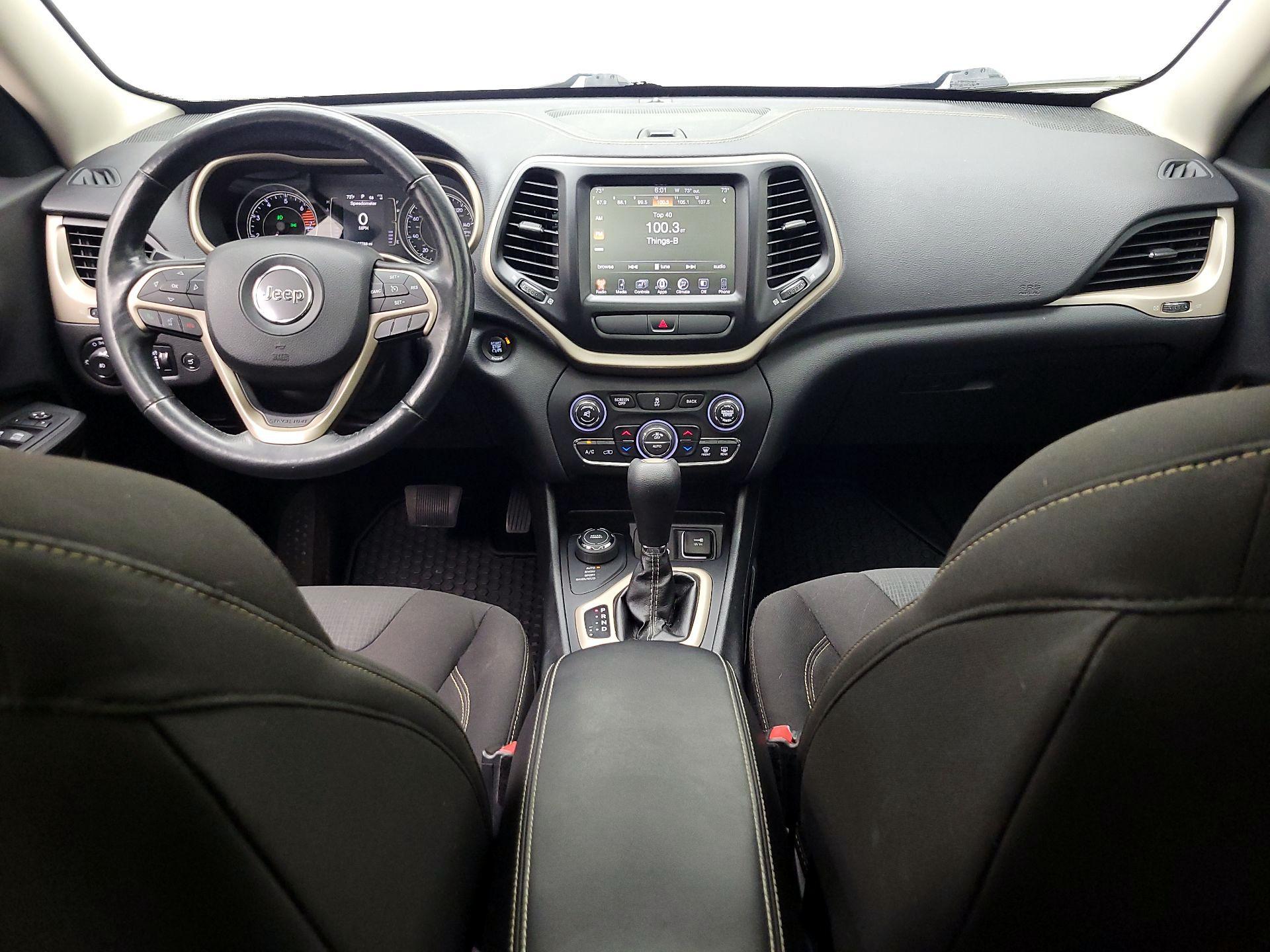 Thumbnail: 2016 Jeep Cherokee - 9
