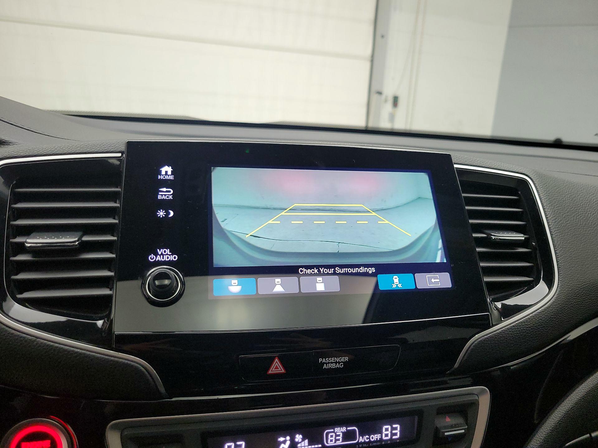 Thumbnail: 2019 Honda Pilot - 13
