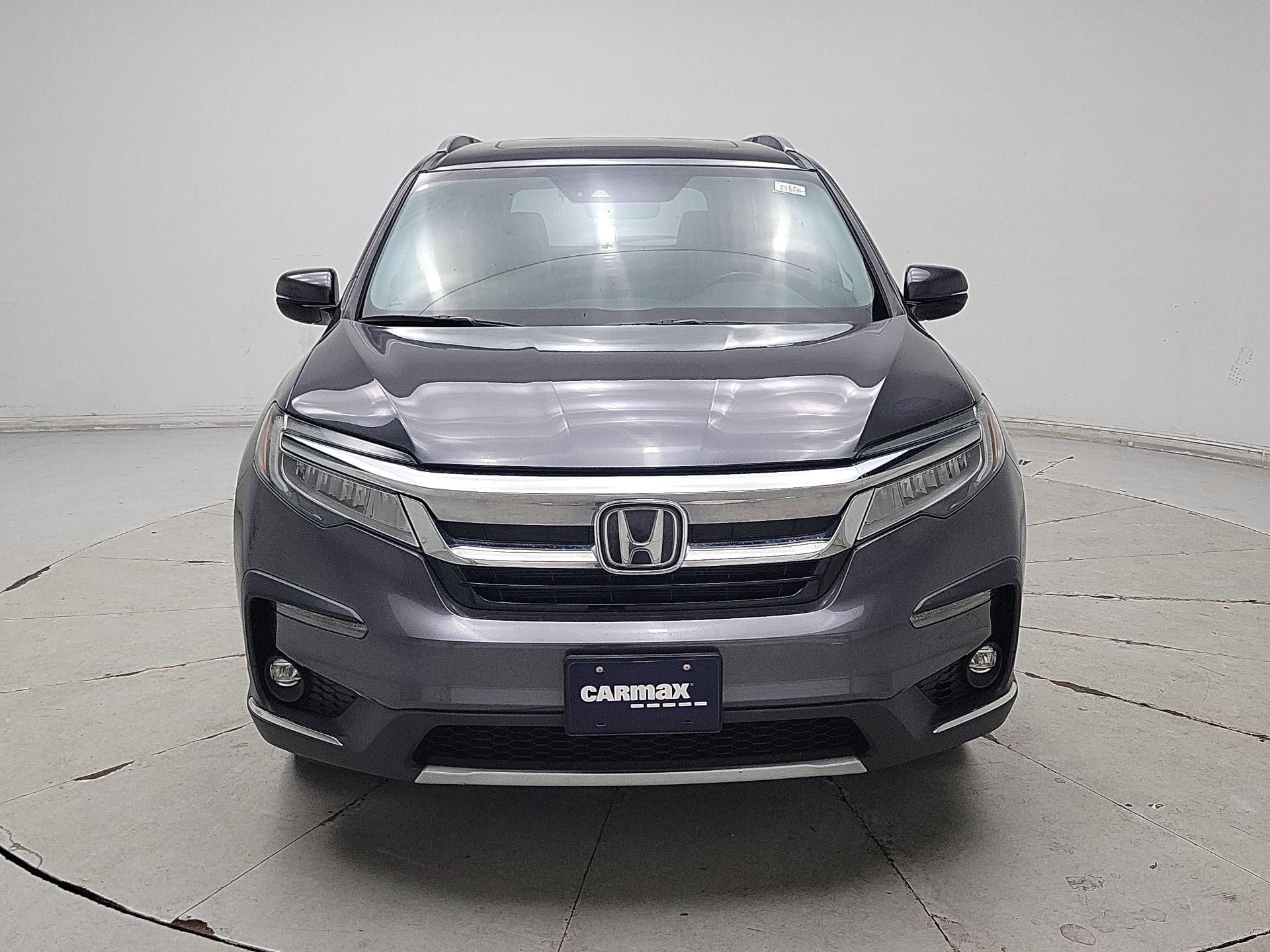 Thumbnail: 2019 Honda Pilot - 2