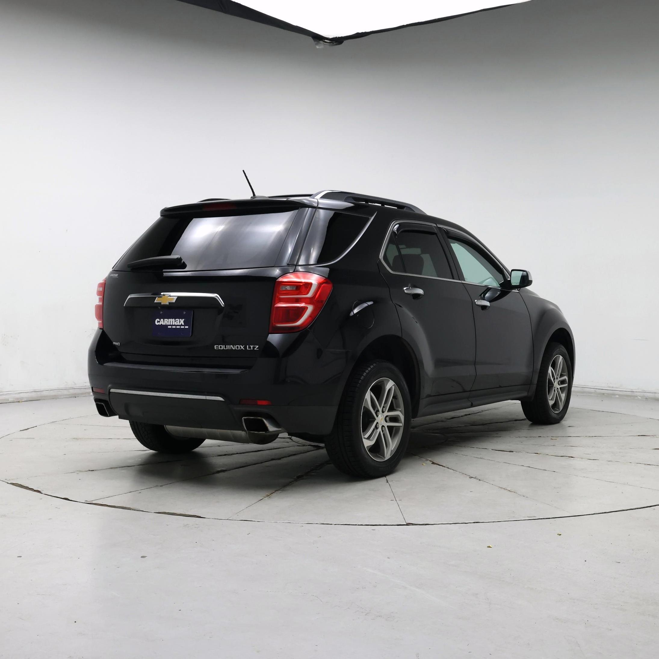 Thumbnail: 2016 Chevrolet Equinox - 8