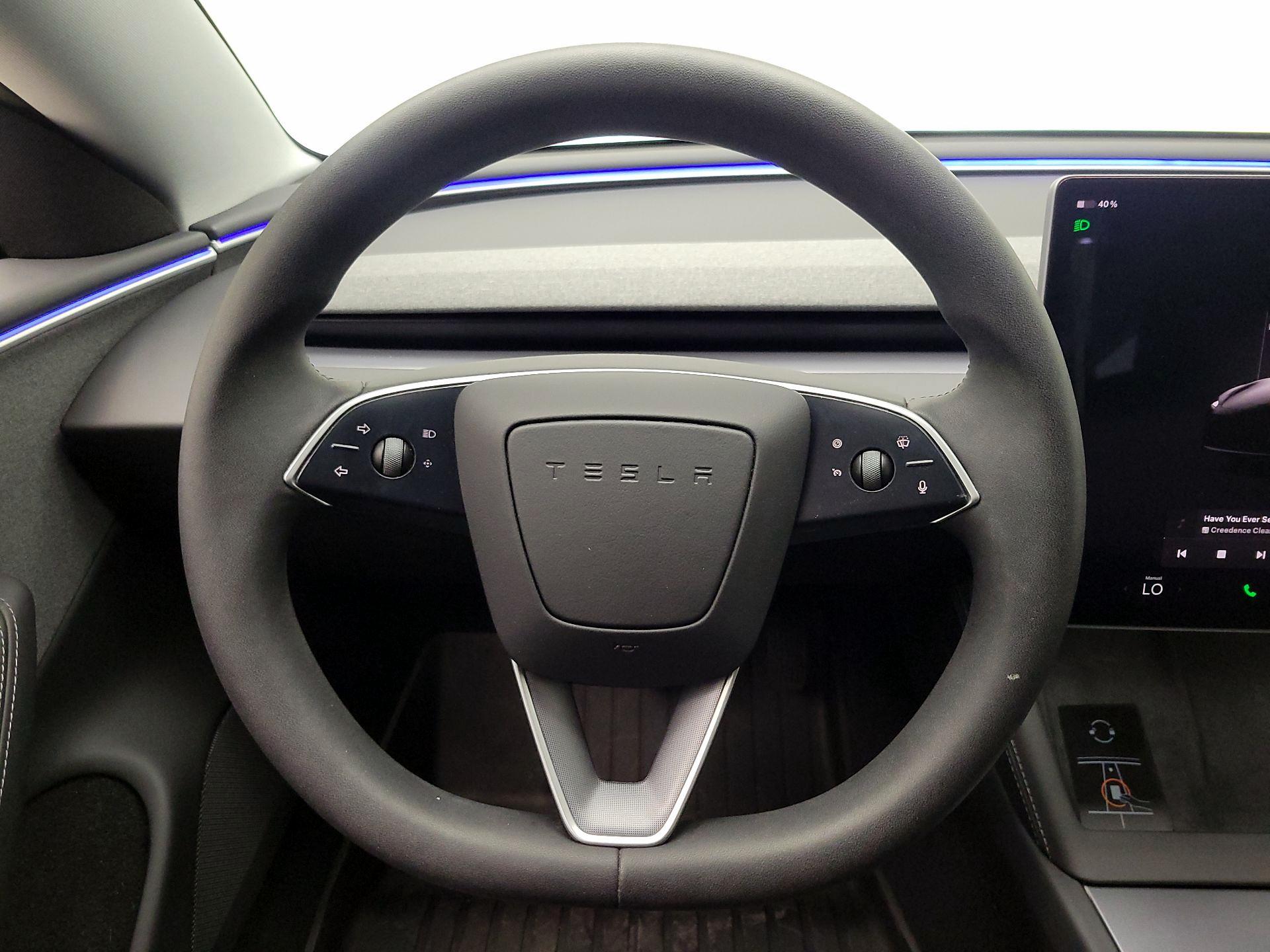 Thumbnail: 2025 Tesla Model 3 - 10