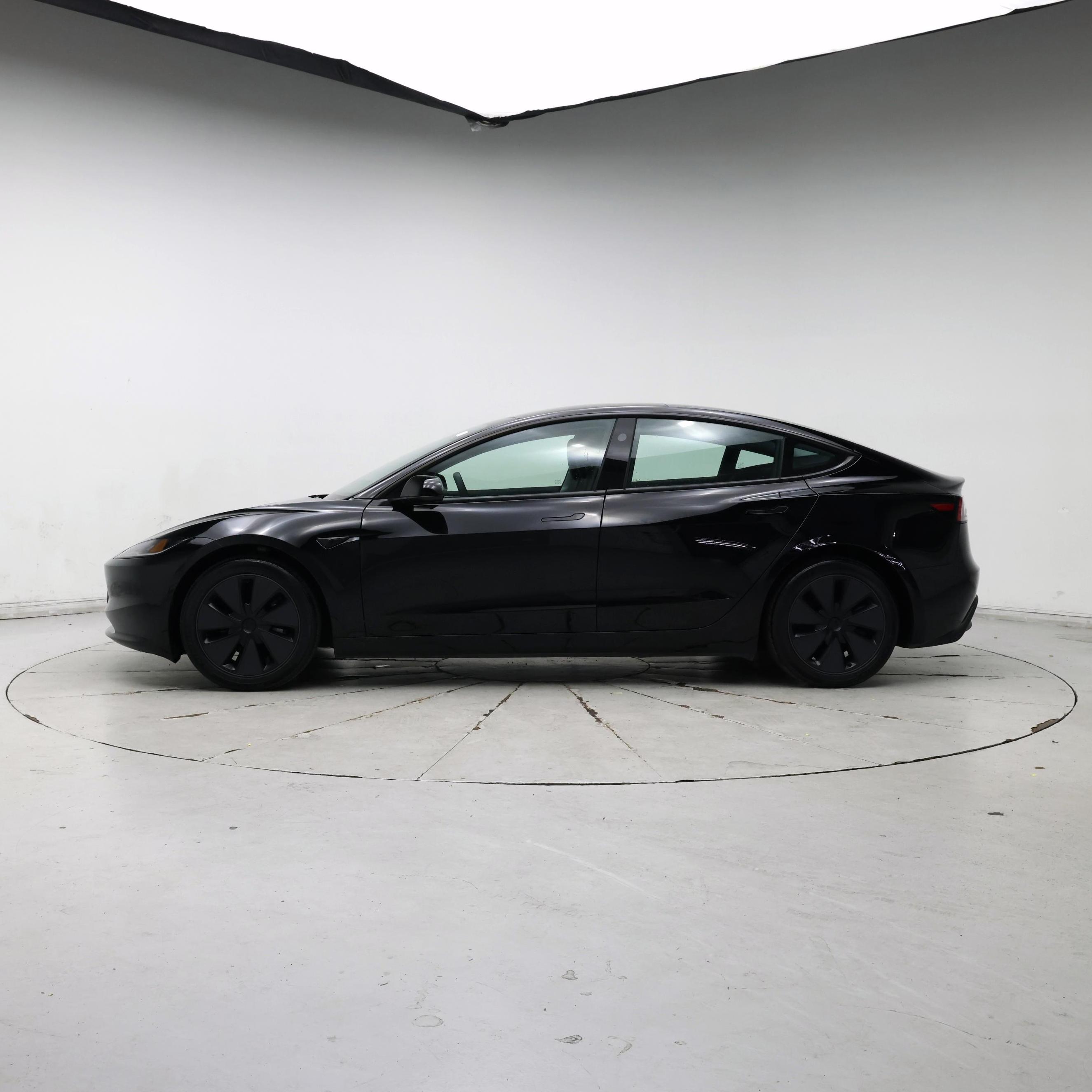 Thumbnail: 2025 Tesla Model 3 - 3