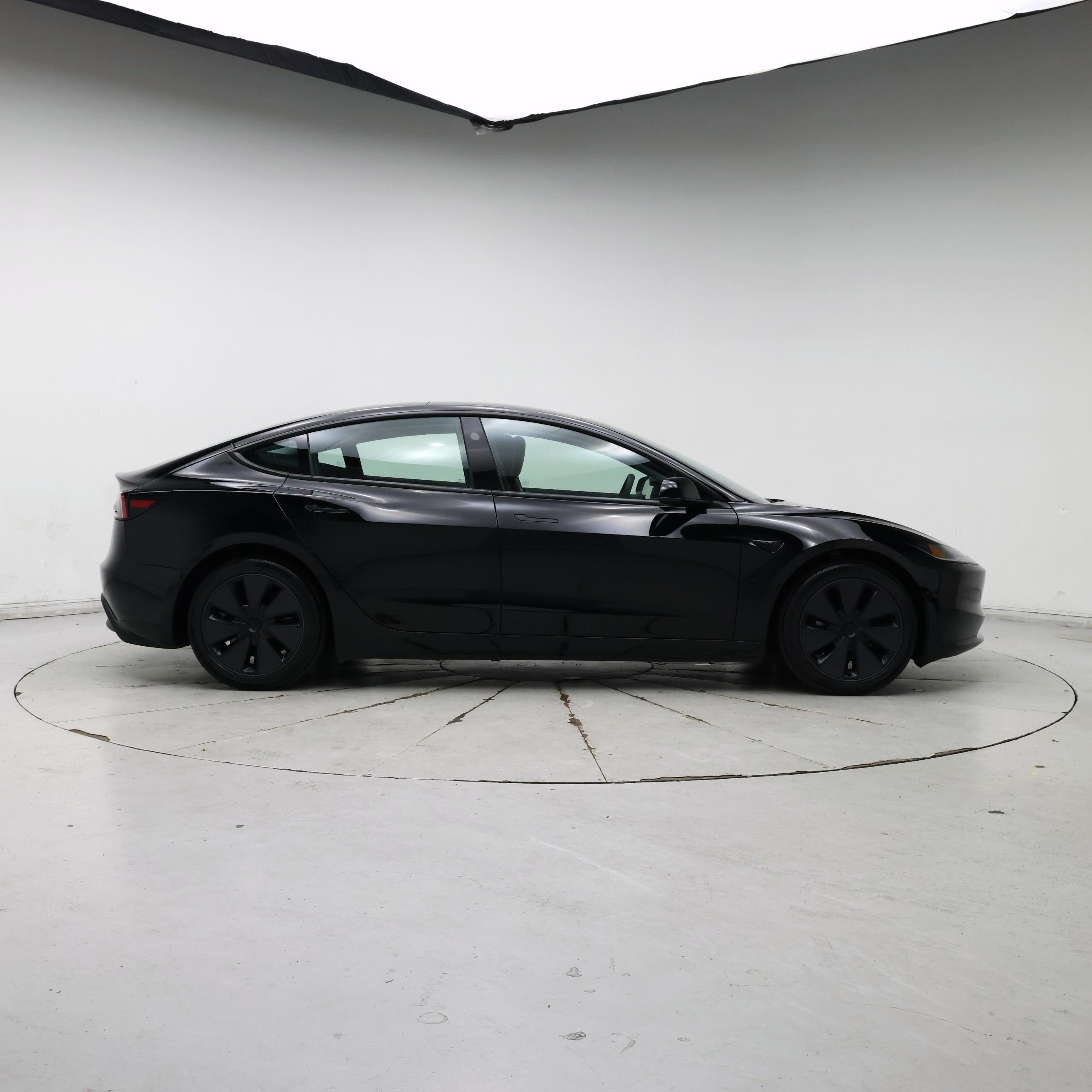 Thumbnail: 2025 Tesla Model 3 - 7