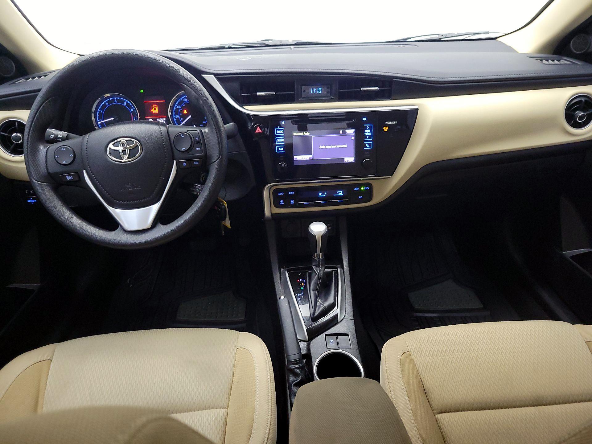 Thumbnail: 2017 Toyota Corolla - 9