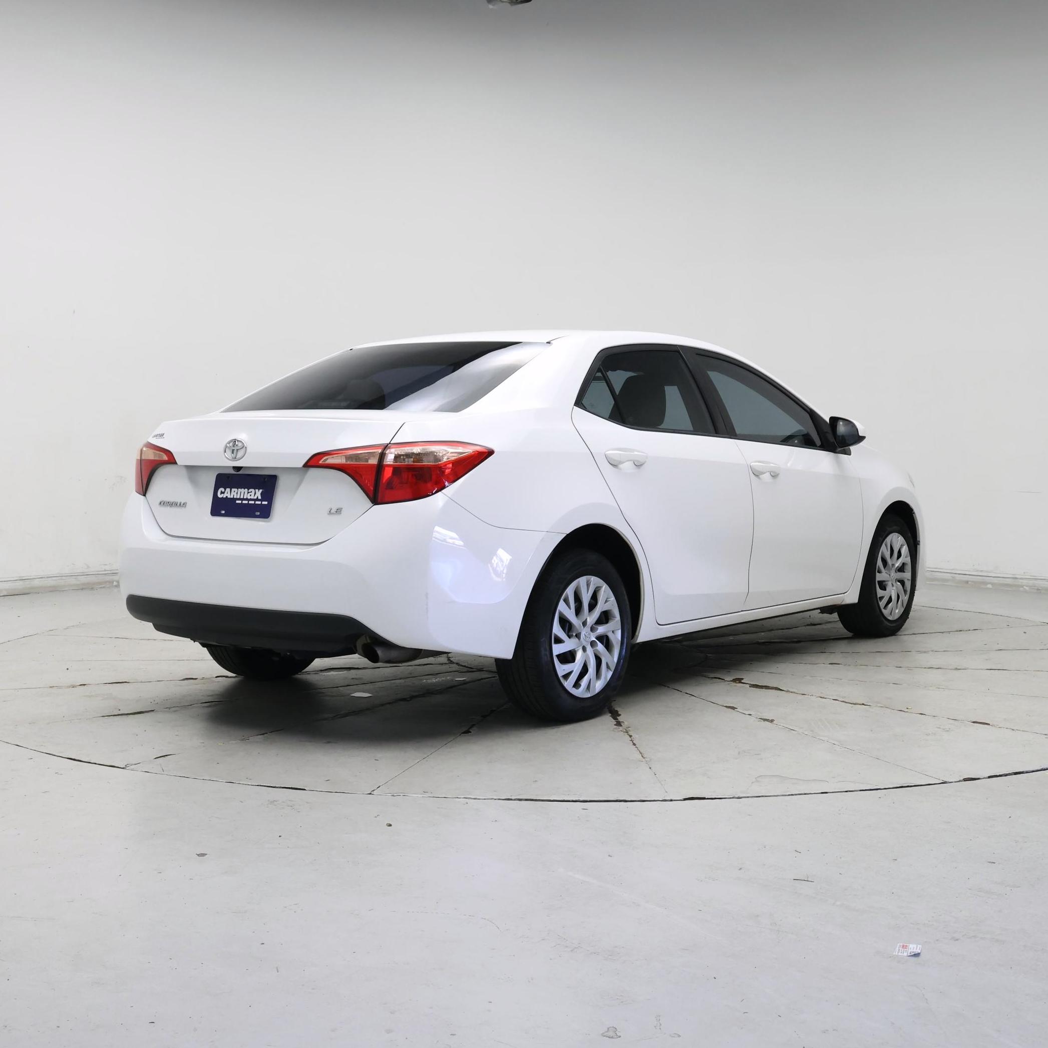 Thumbnail: 2017 Toyota Corolla - 8