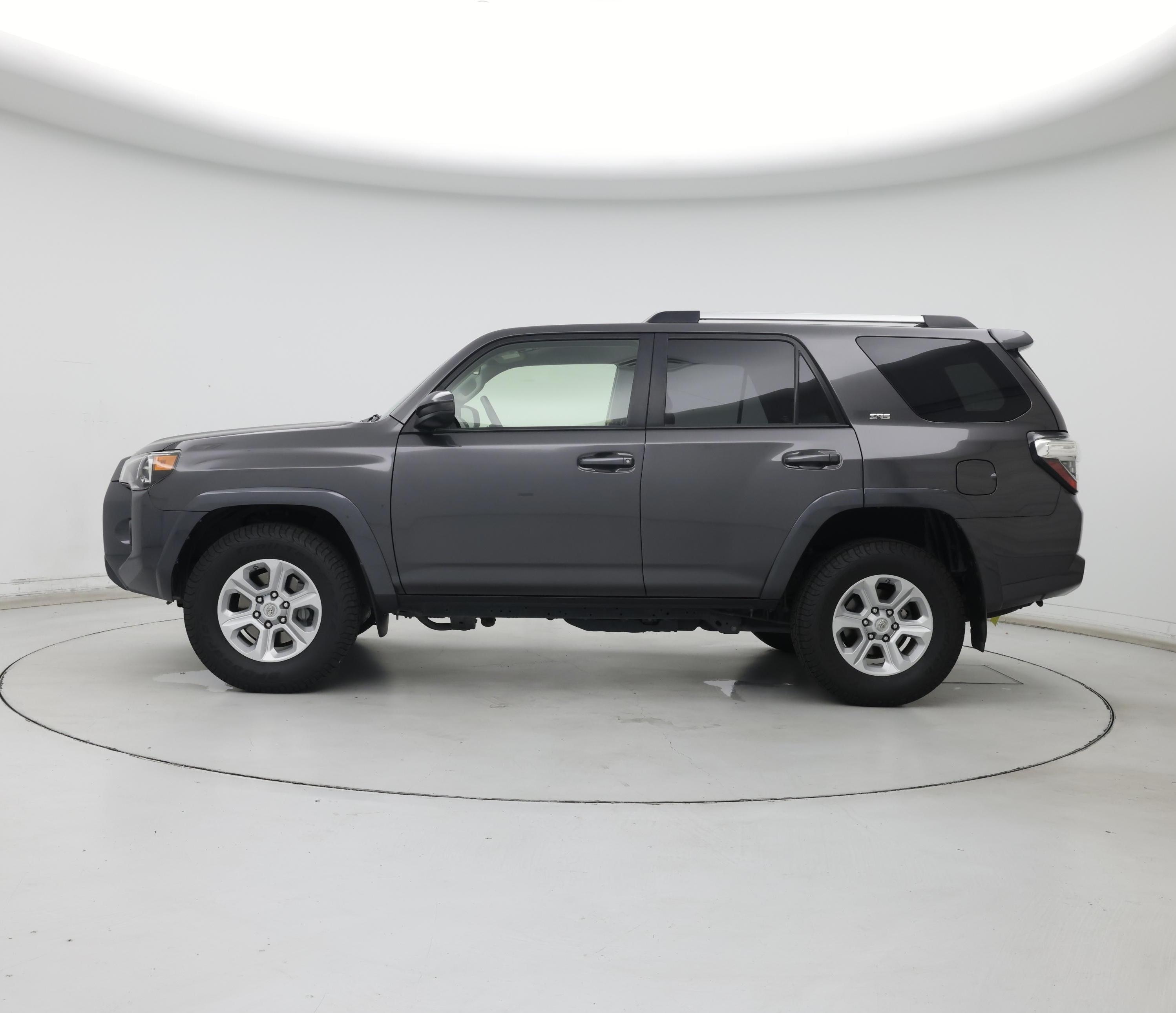 Thumbnail: 2019 Toyota 4Runner - 3