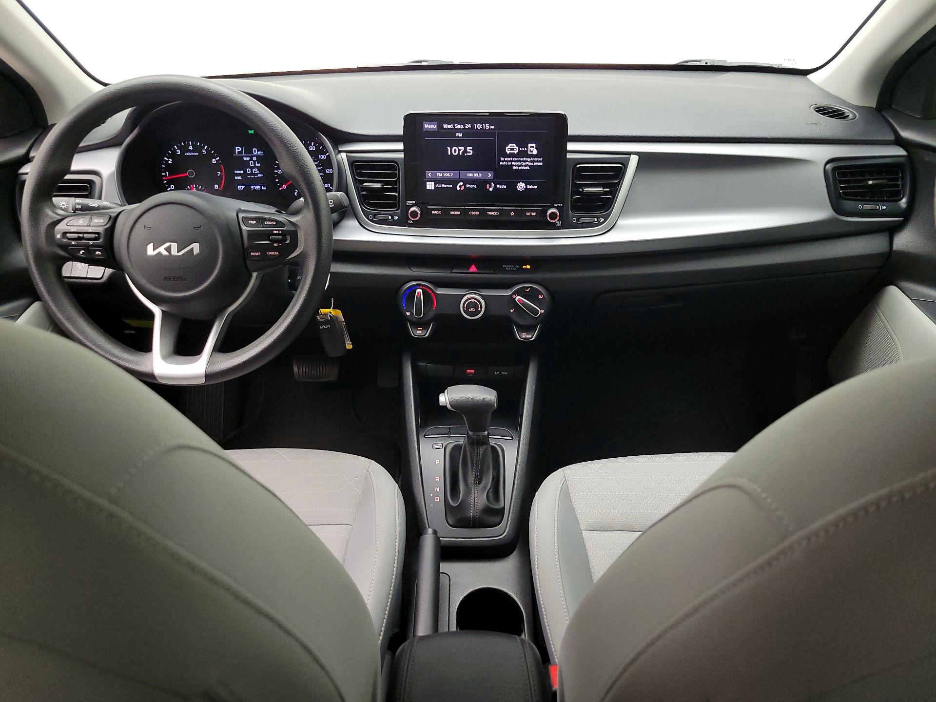 Thumbnail: 2023 Kia Rio - 9
