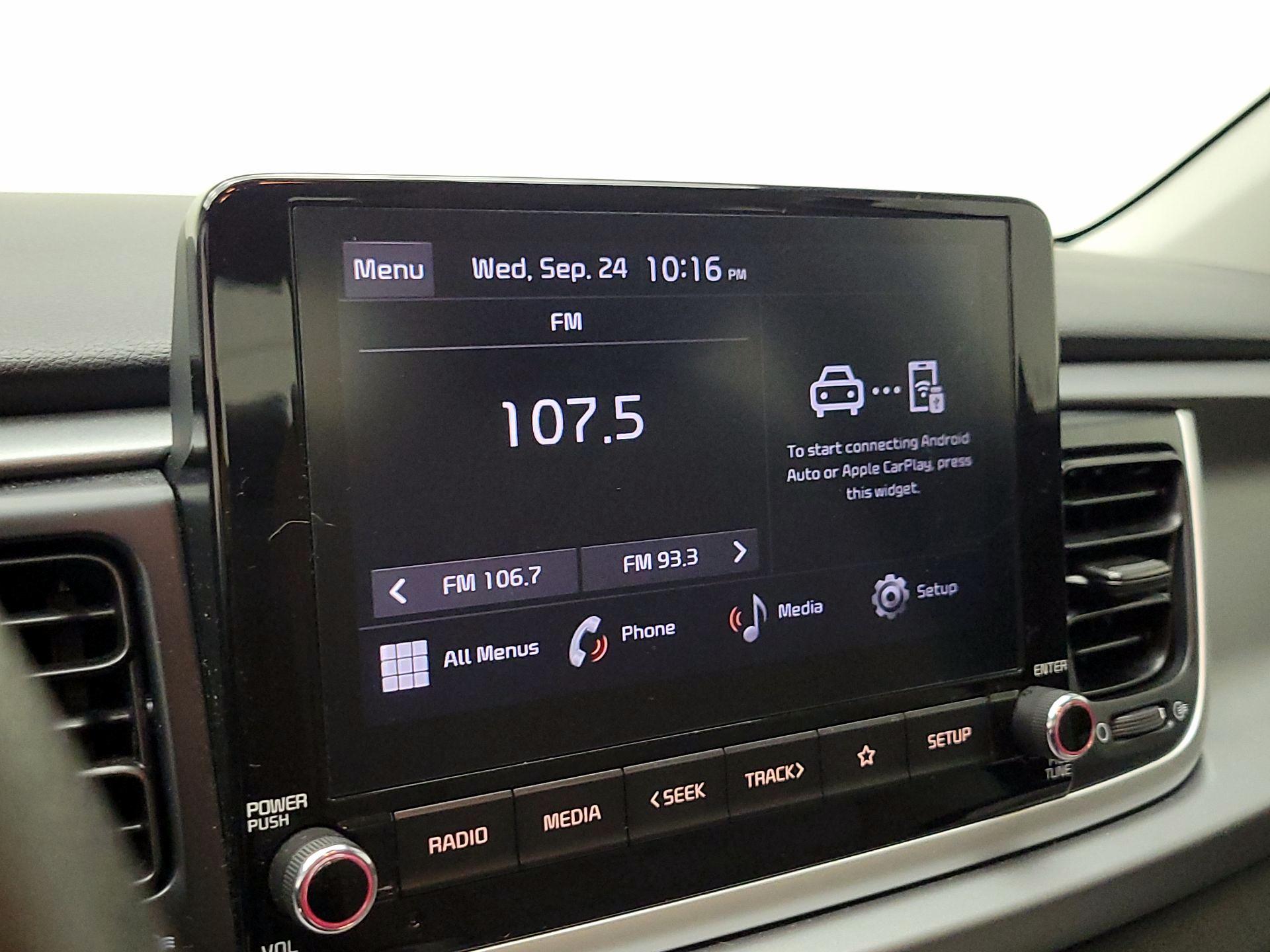 Thumbnail: 2023 Kia Rio - 15