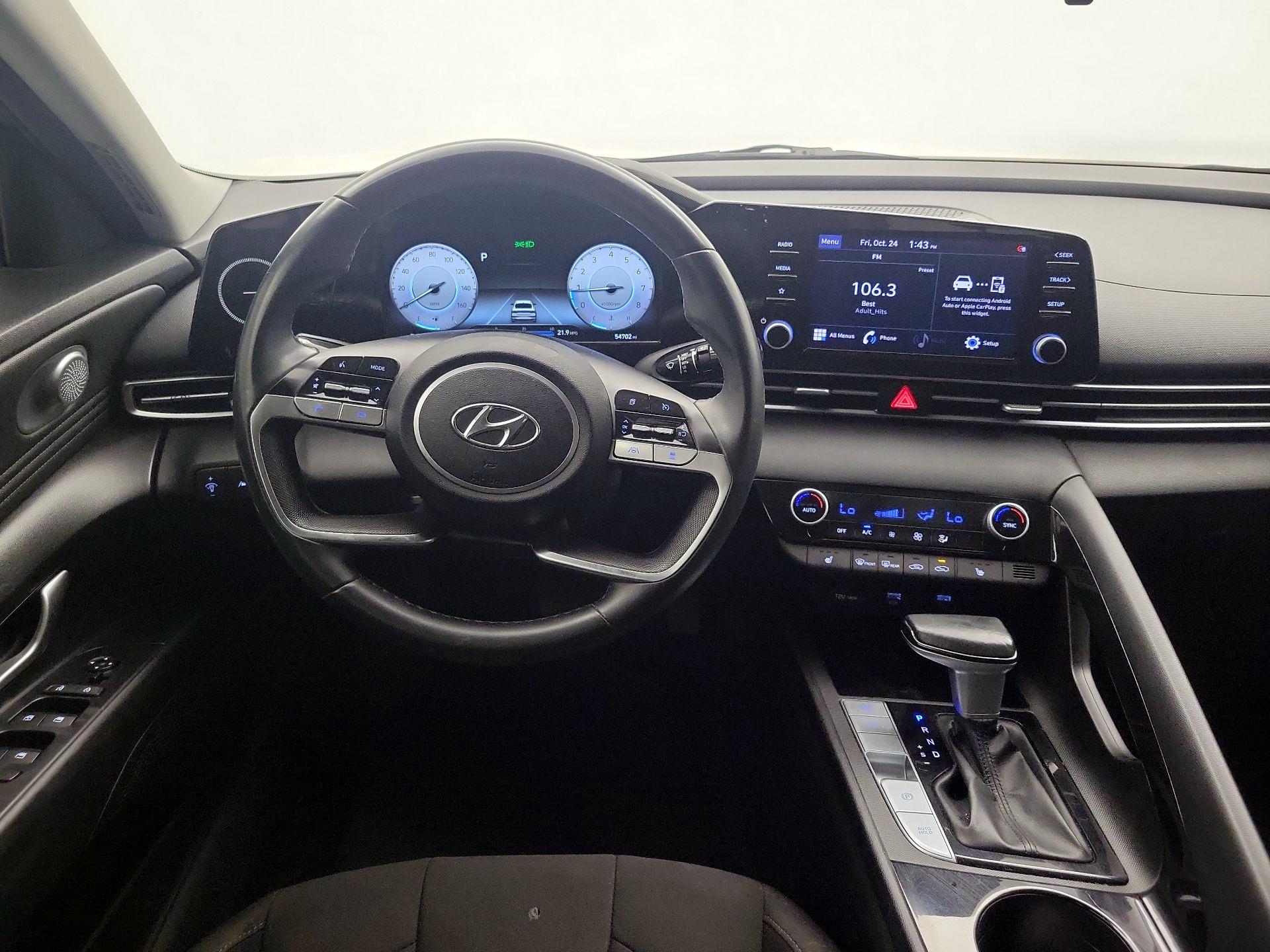 Thumbnail: 2021 Hyundai Elantra - 10