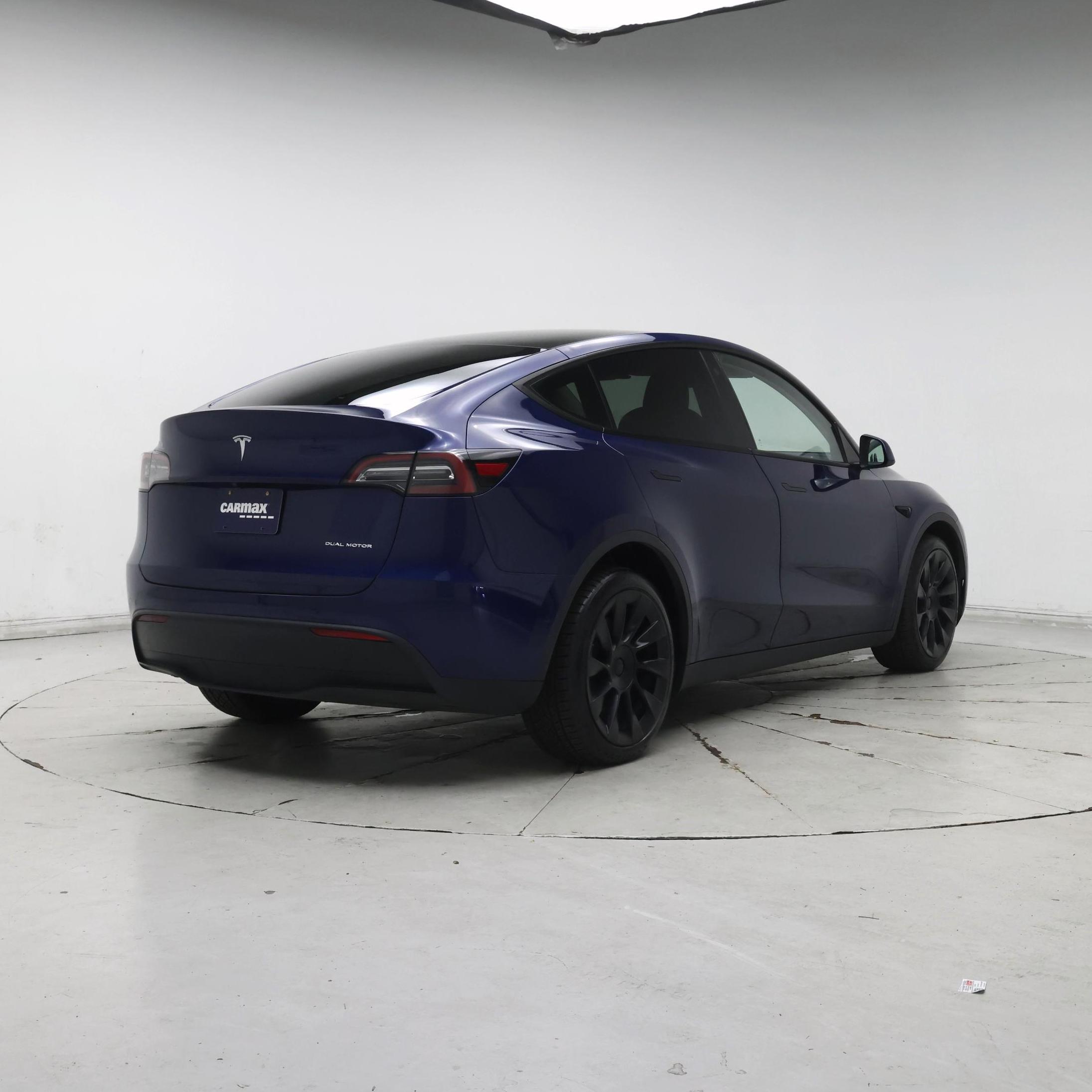Thumbnail: 2022 Tesla Model Y - 8