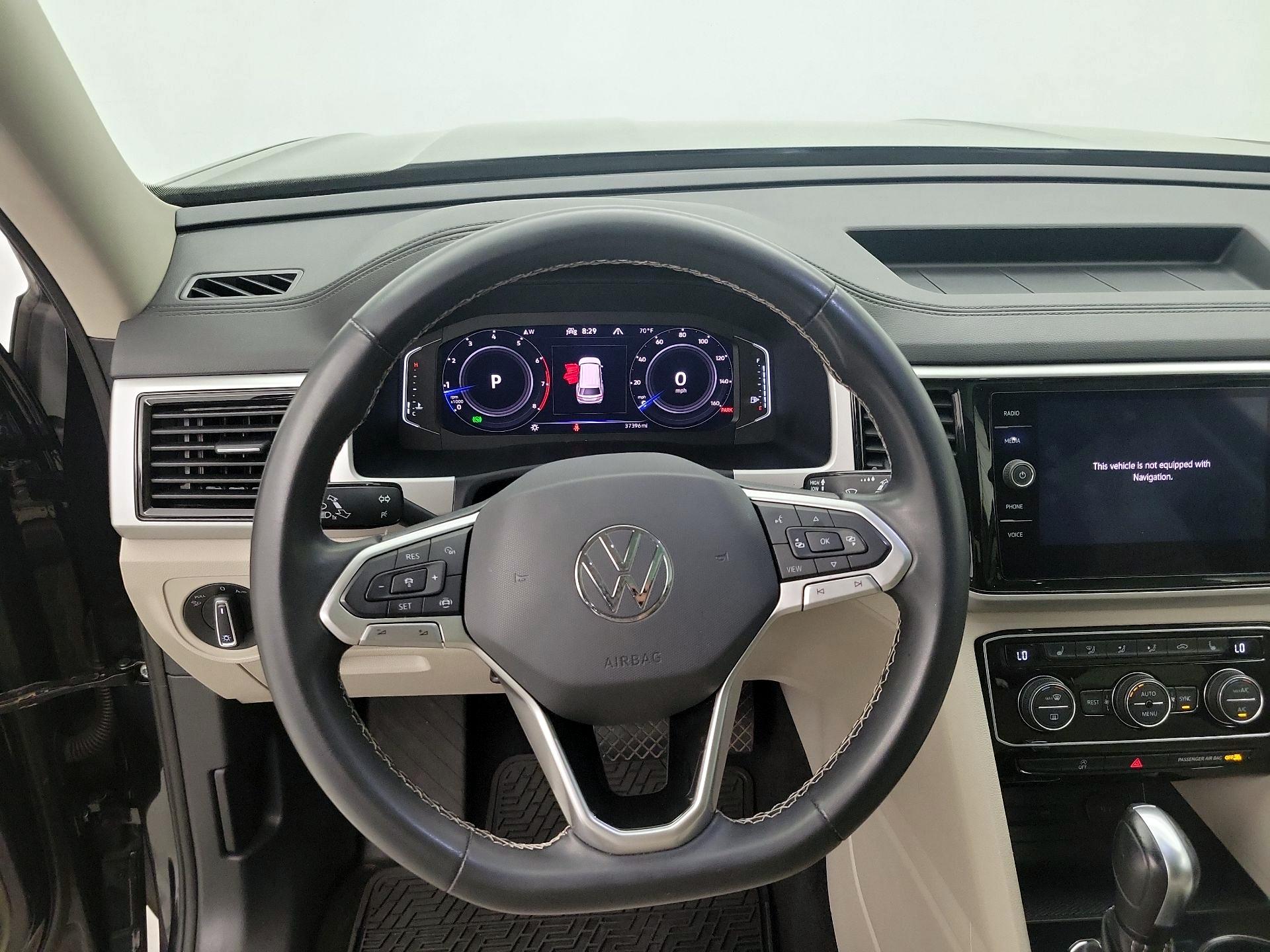 Thumbnail: 2022 Volkswagen Atlas - 10