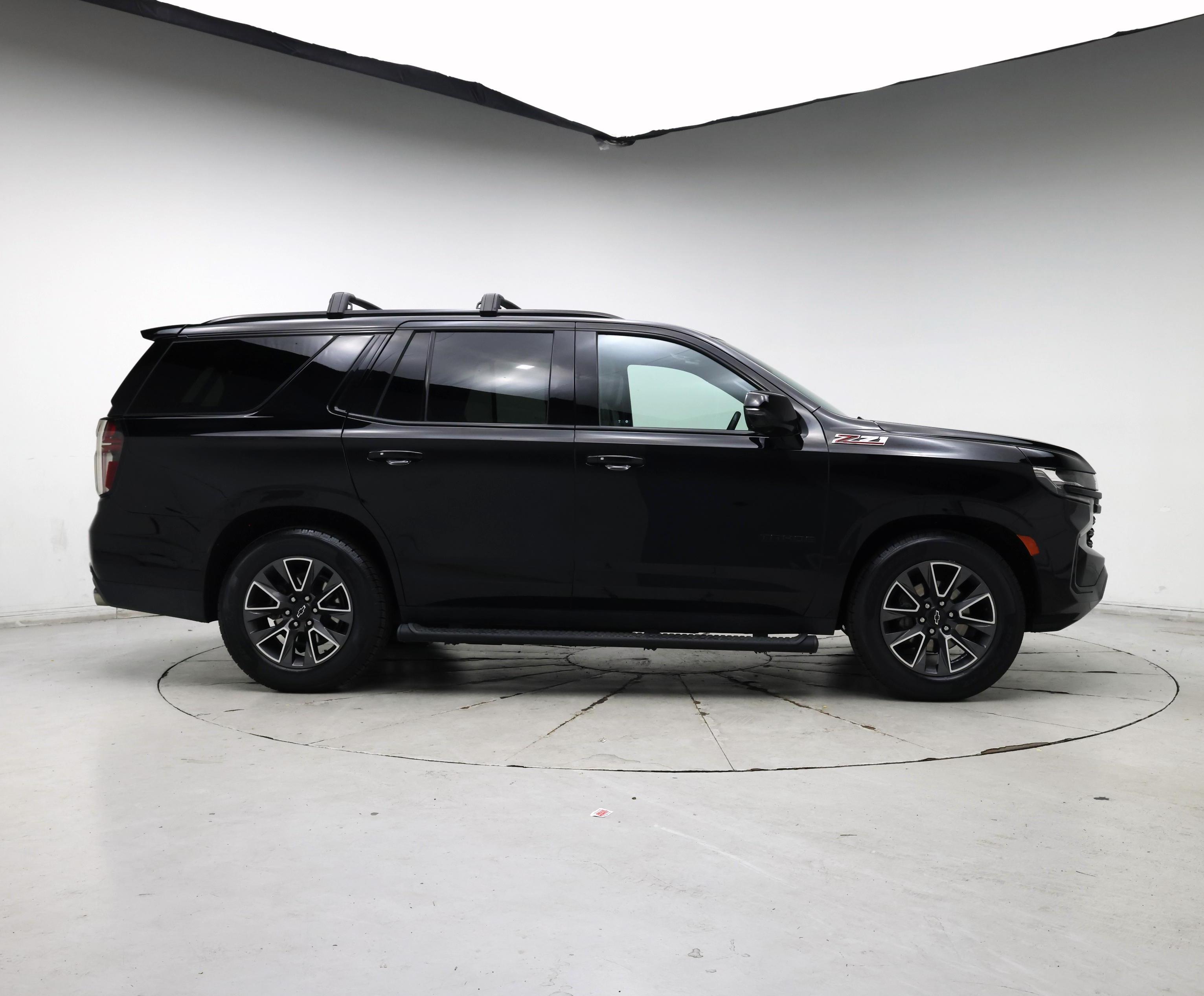 Thumbnail: 2023 Chevrolet Tahoe - 7