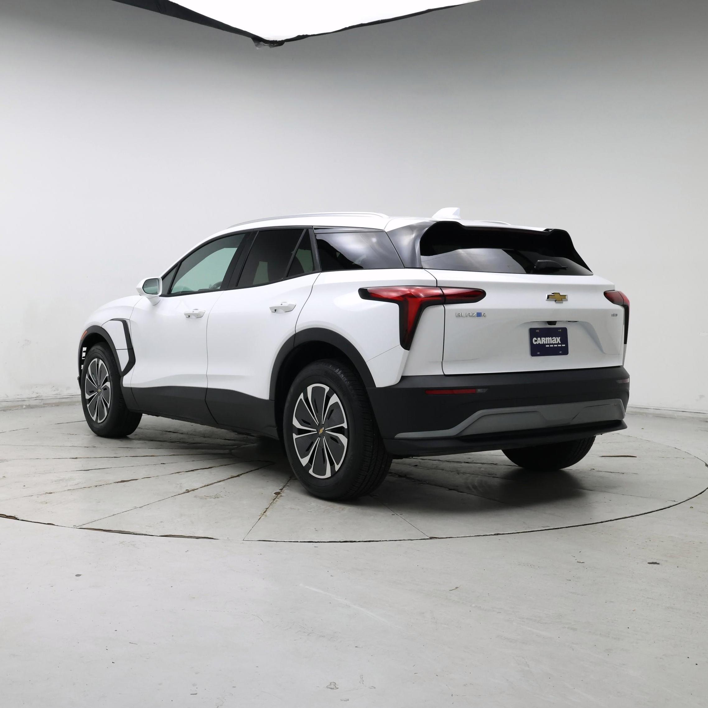 Thumbnail: 2024 Chevrolet Blazer EV - 2