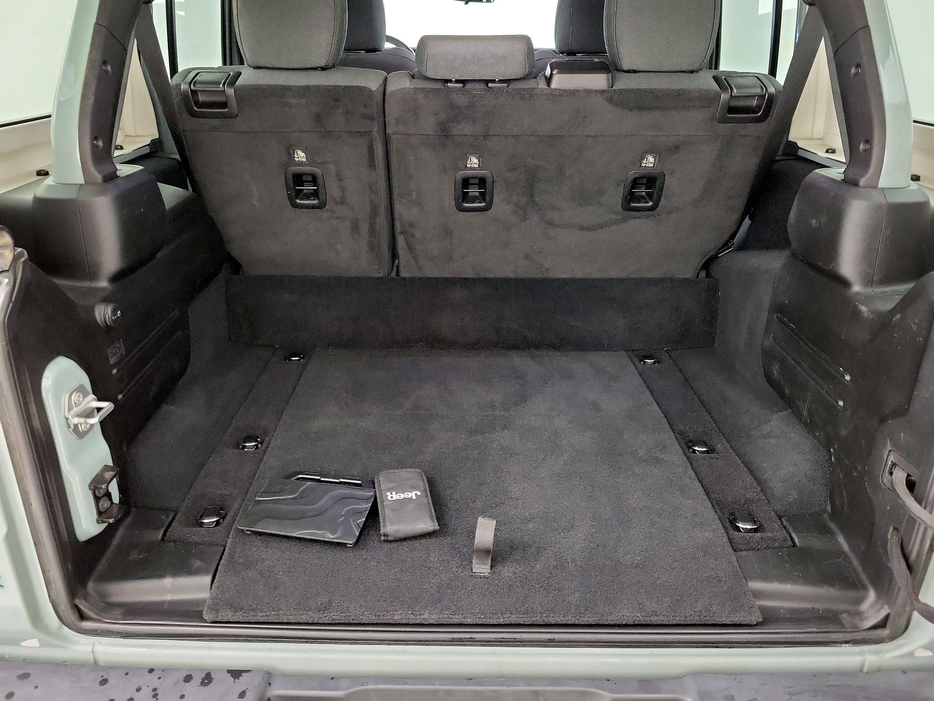 Thumbnail: 2024 Jeep Wrangler - 20