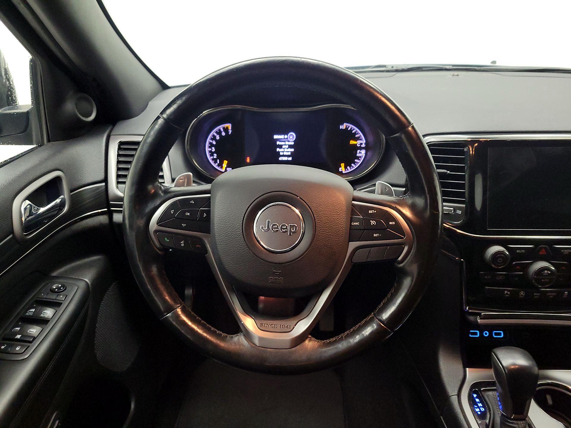 Thumbnail: 2020 Jeep Grand Cherokee - 10