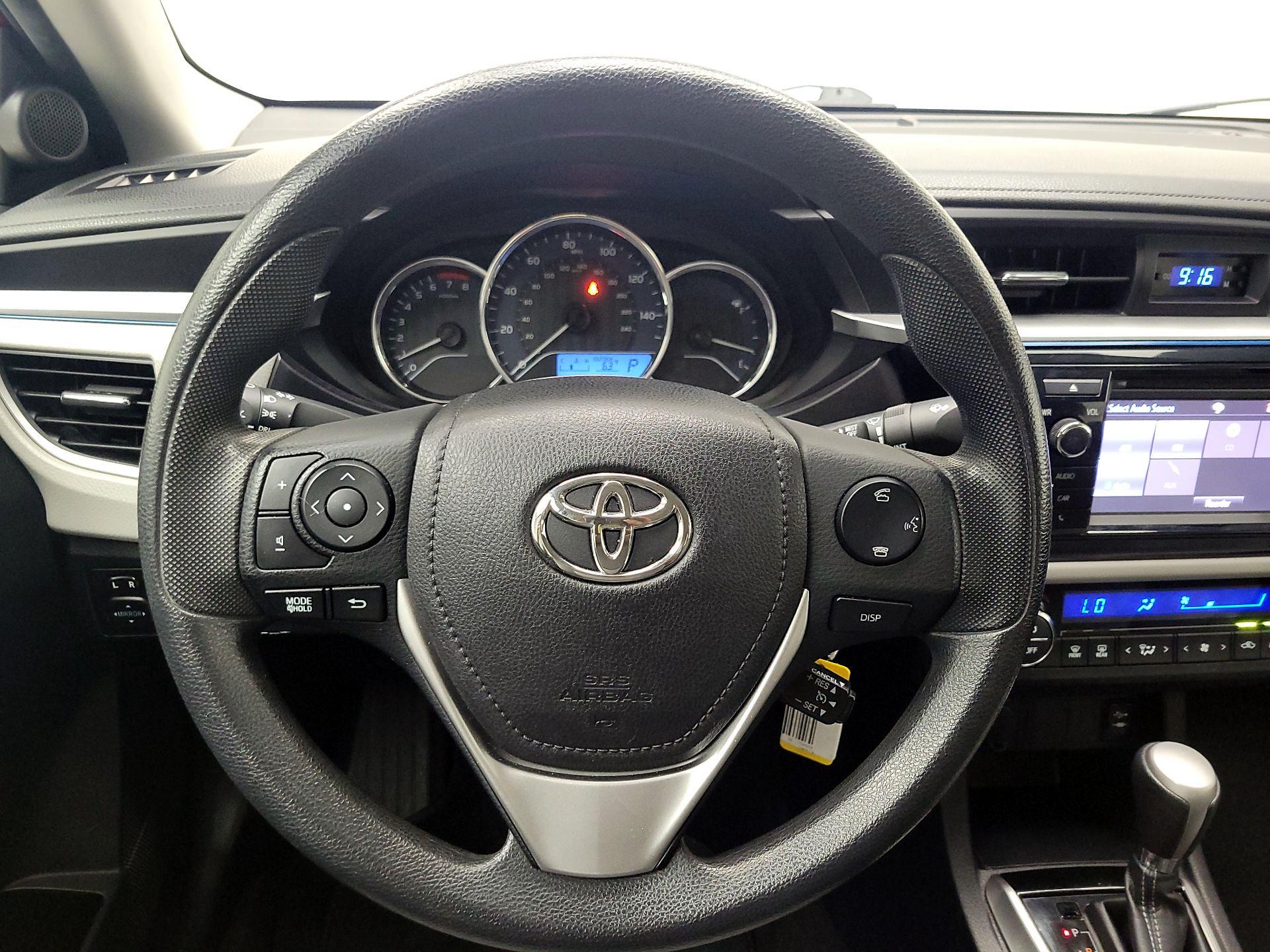 Thumbnail: 2016 Toyota Corolla - 10