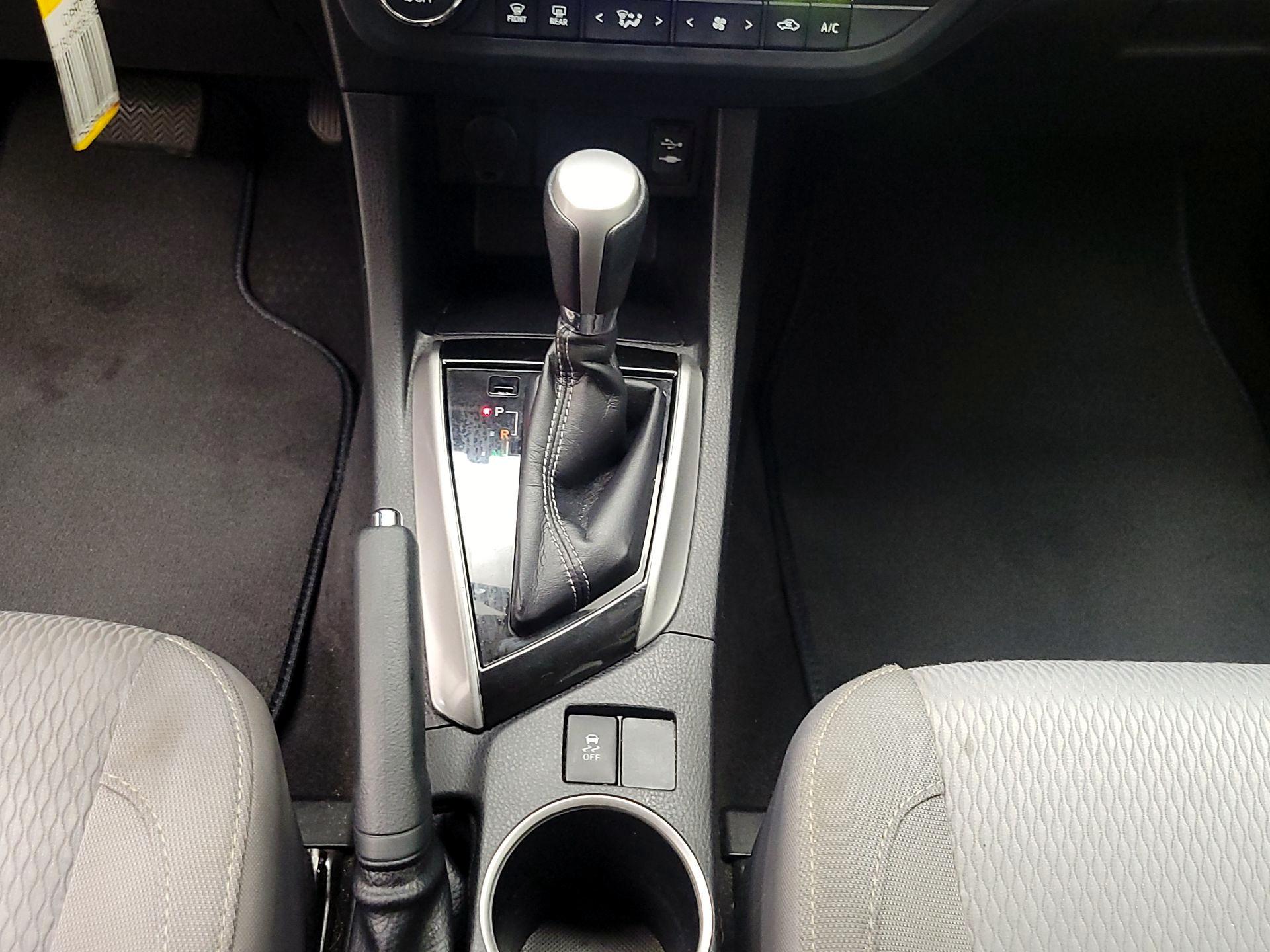 Thumbnail: 2016 Toyota Corolla - 17