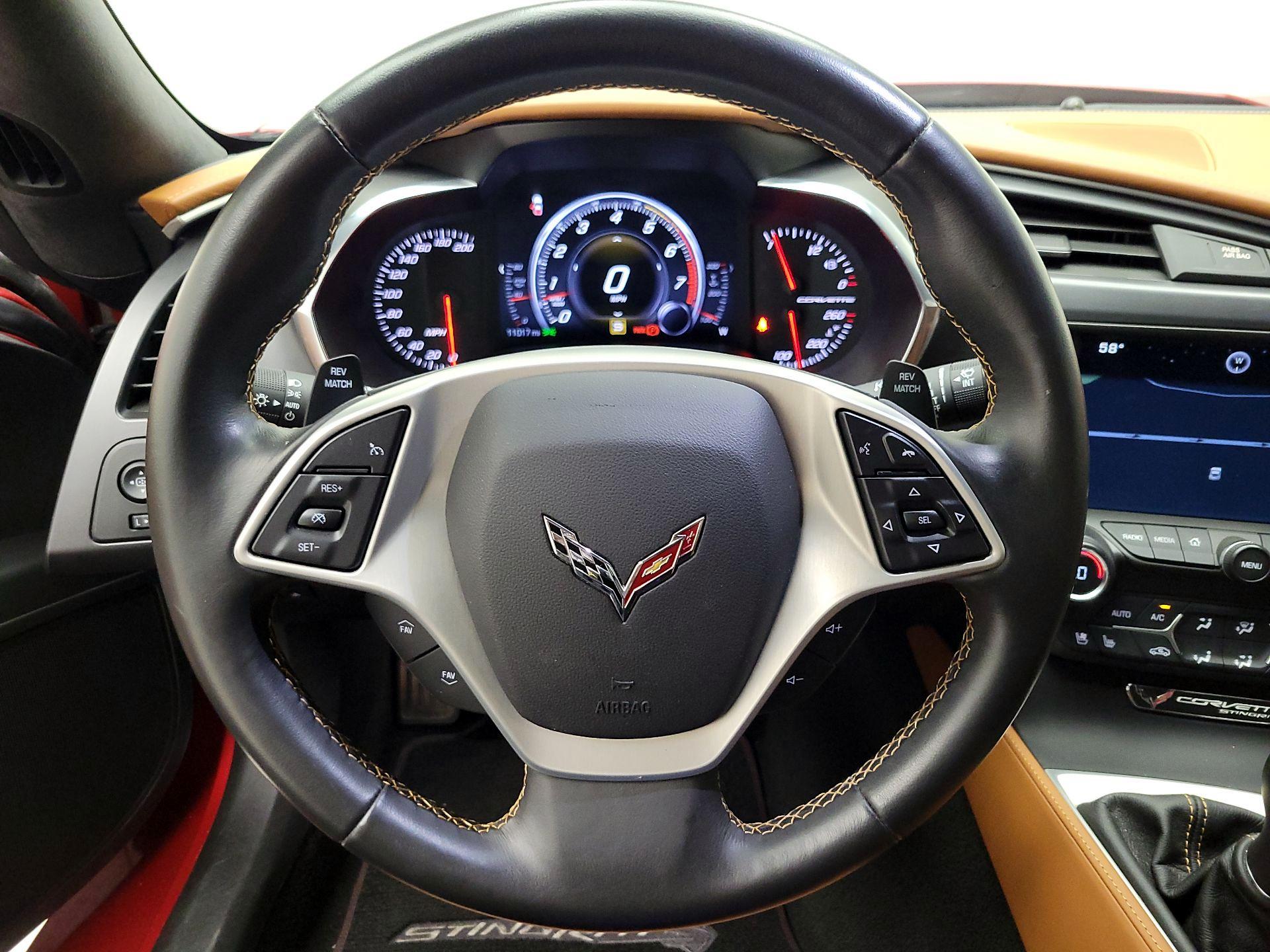 Thumbnail: 2015 Chevrolet Corvette - 10