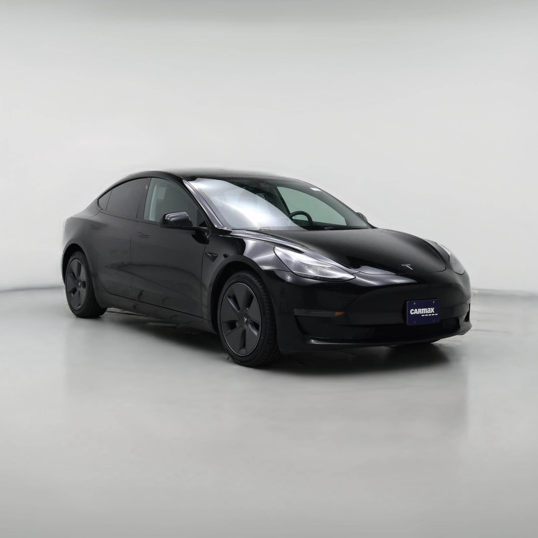 Thumbnail: 2023 Tesla Model 3 - 1