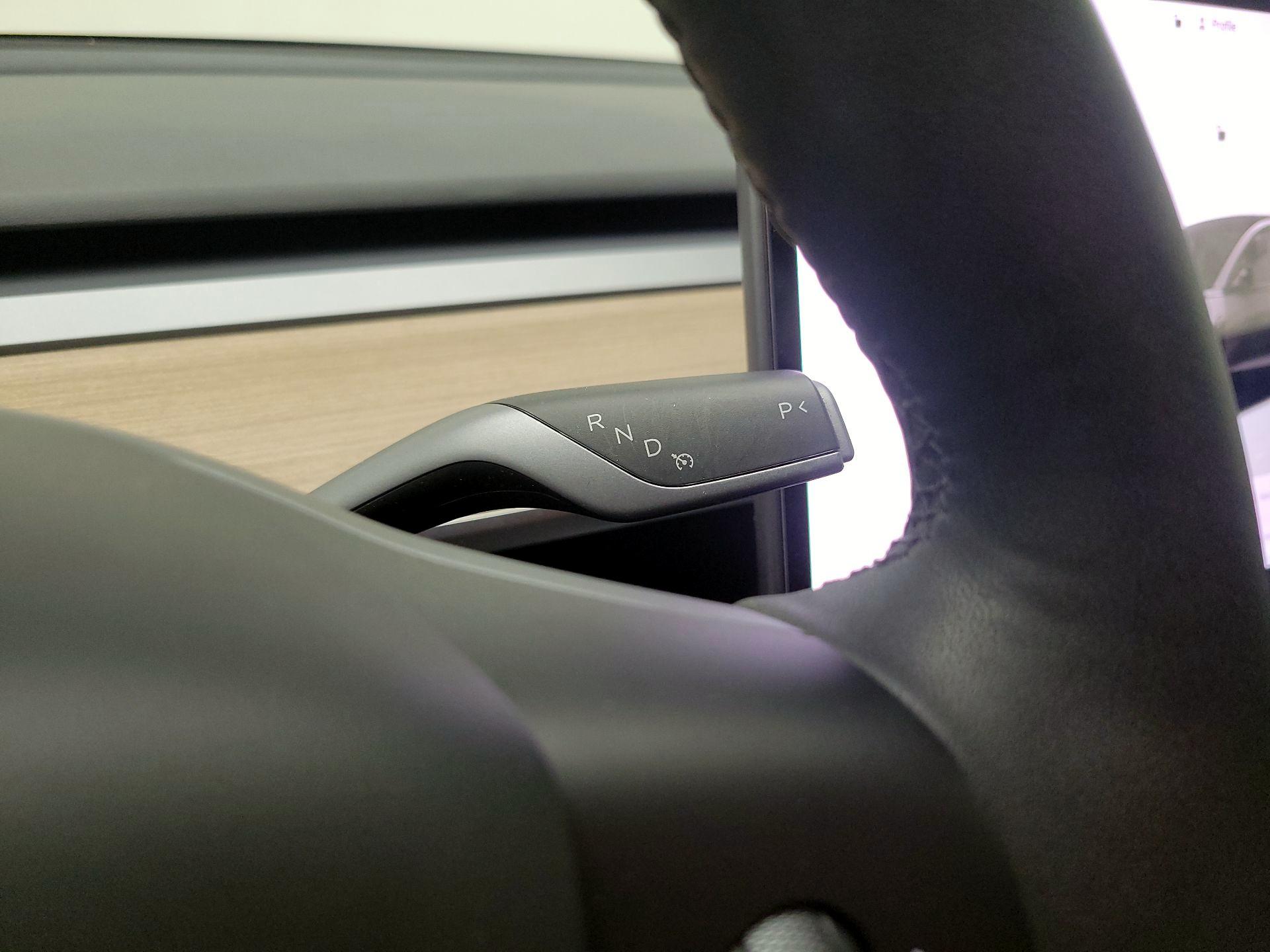 Thumbnail: 2023 Tesla Model 3 - 18