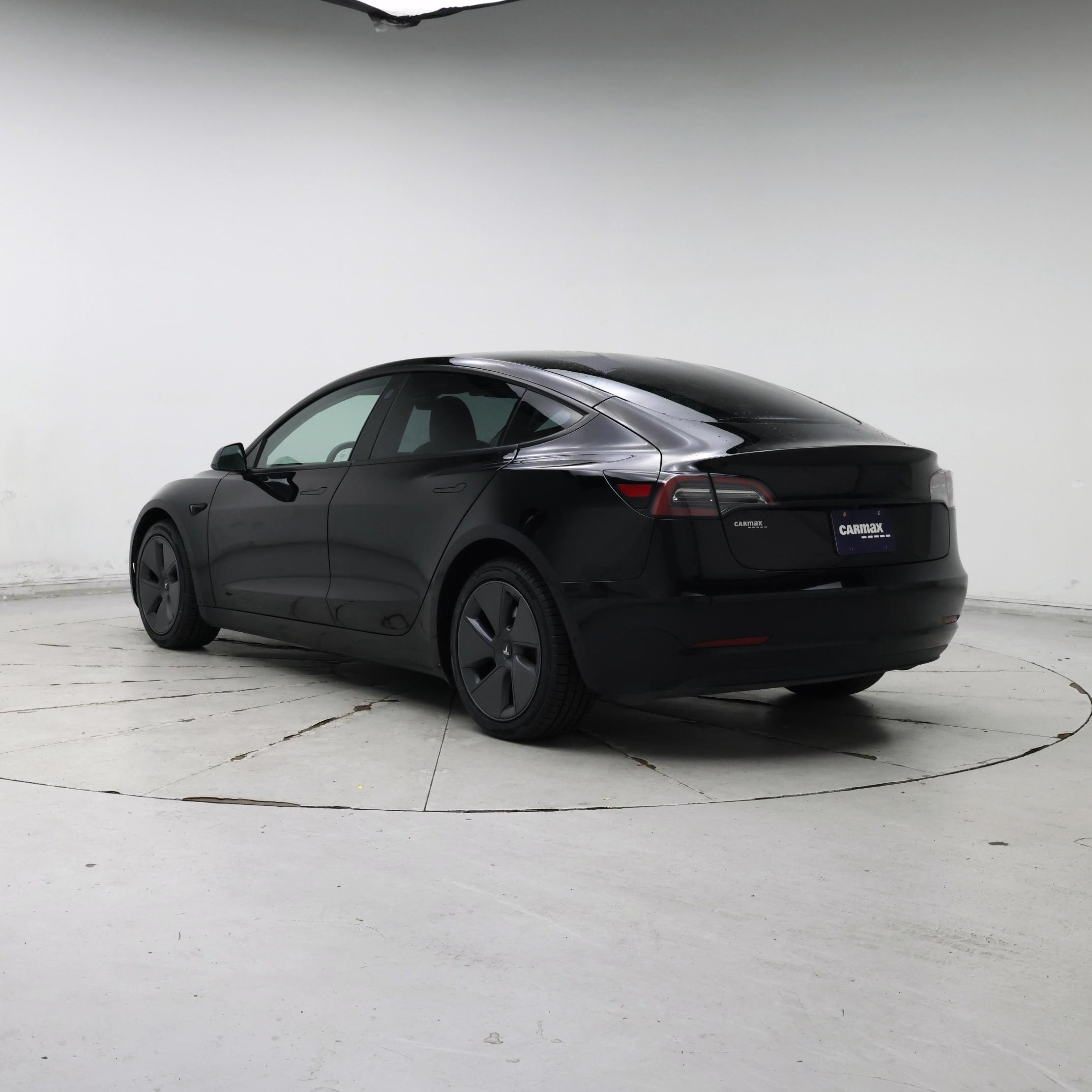 Thumbnail: 2023 Tesla Model 3 - 2